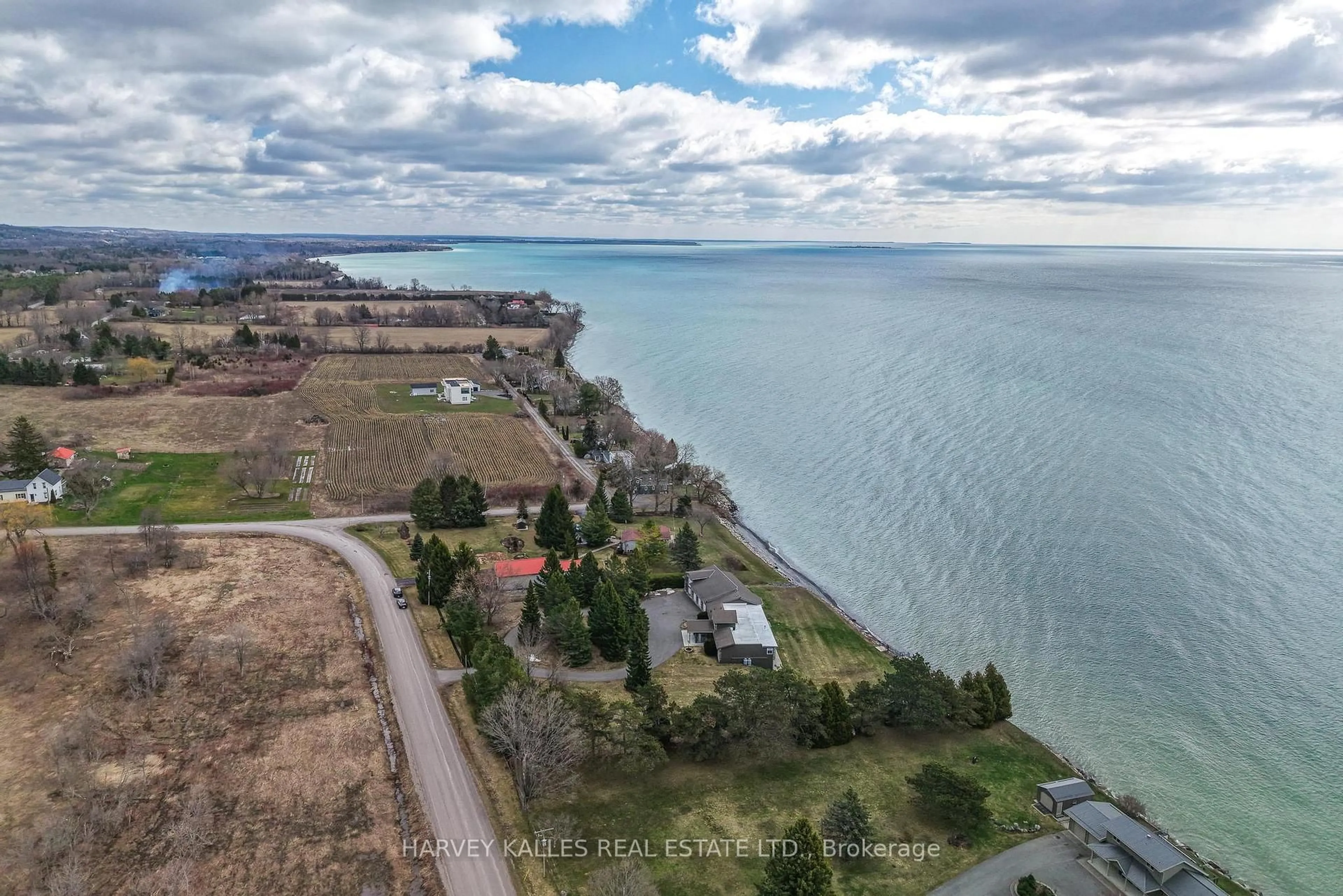 A pic from outside/outdoor area/front of a property/back of a property/a pic from drone, water/lake/river/ocean view for 431 Victoria Beach Rd, Cramahe Ontario K0K 1S0