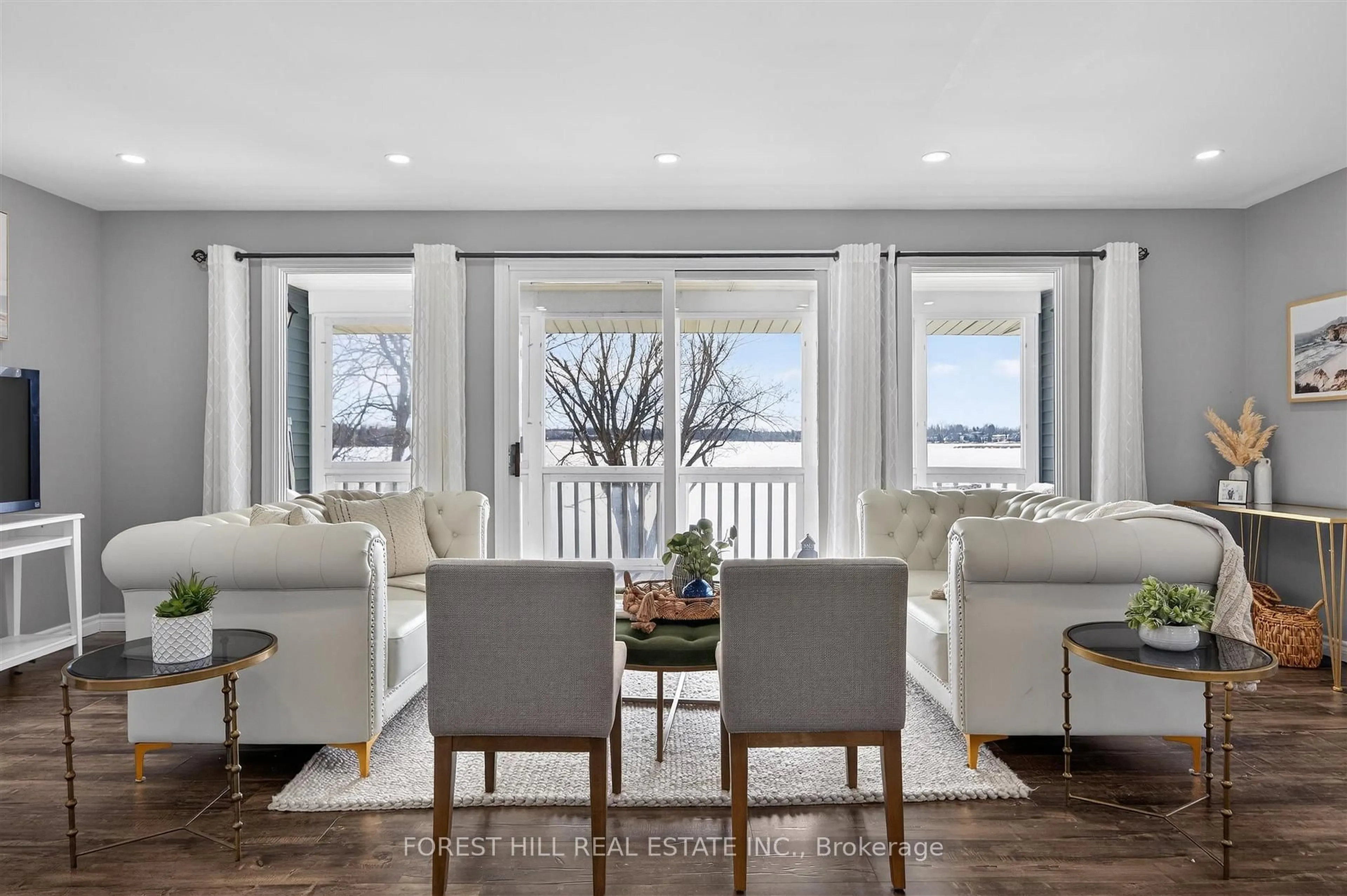 Living room with furniture, unknown for 1293 Scollard Line, Selwyn Ontario K0L 1T0