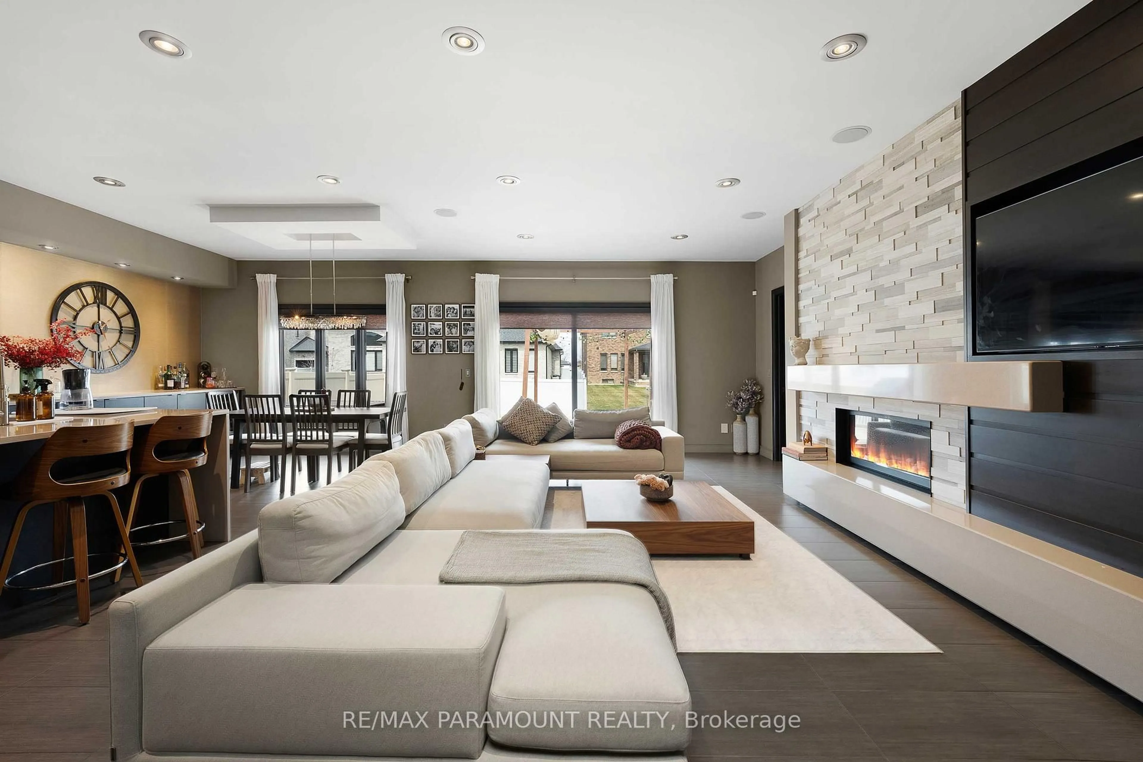 Living room with furniture, unknown for 4061 St Francis Cres, LaSalle Ontario N9H 0A9