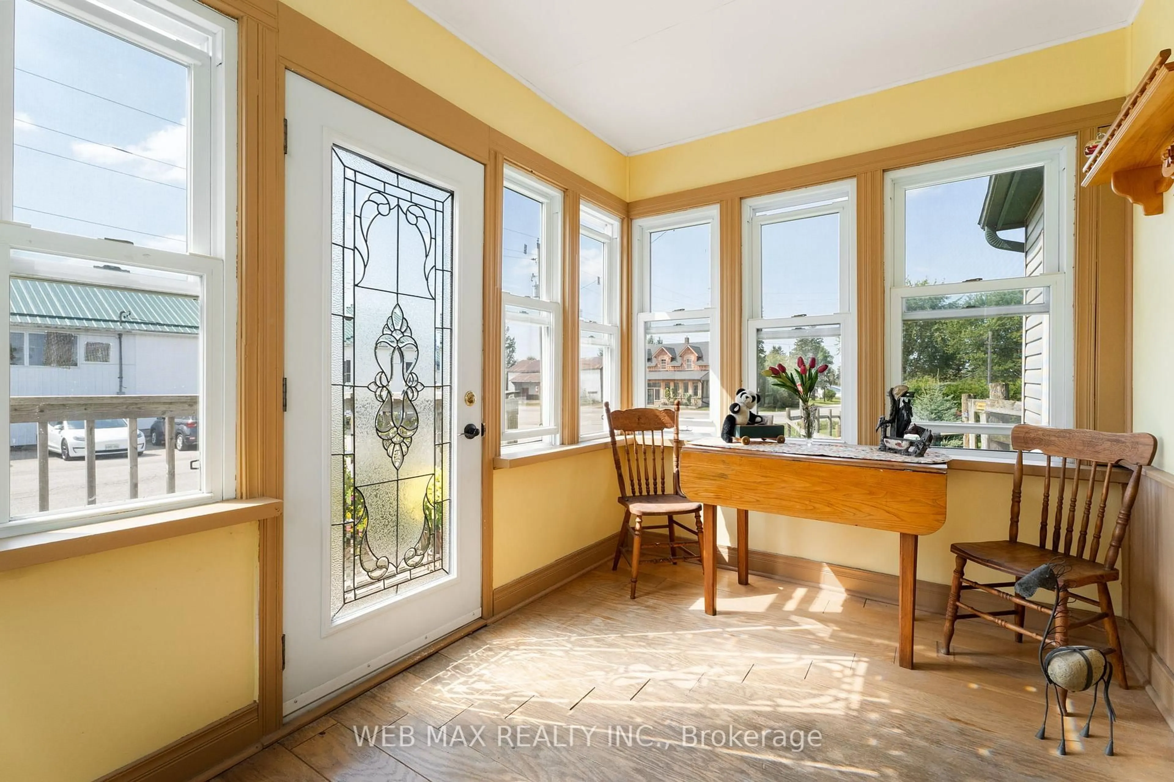 Indoor entryway for 191281 13th Line, East Garafraxa Ontario L9W 7B4