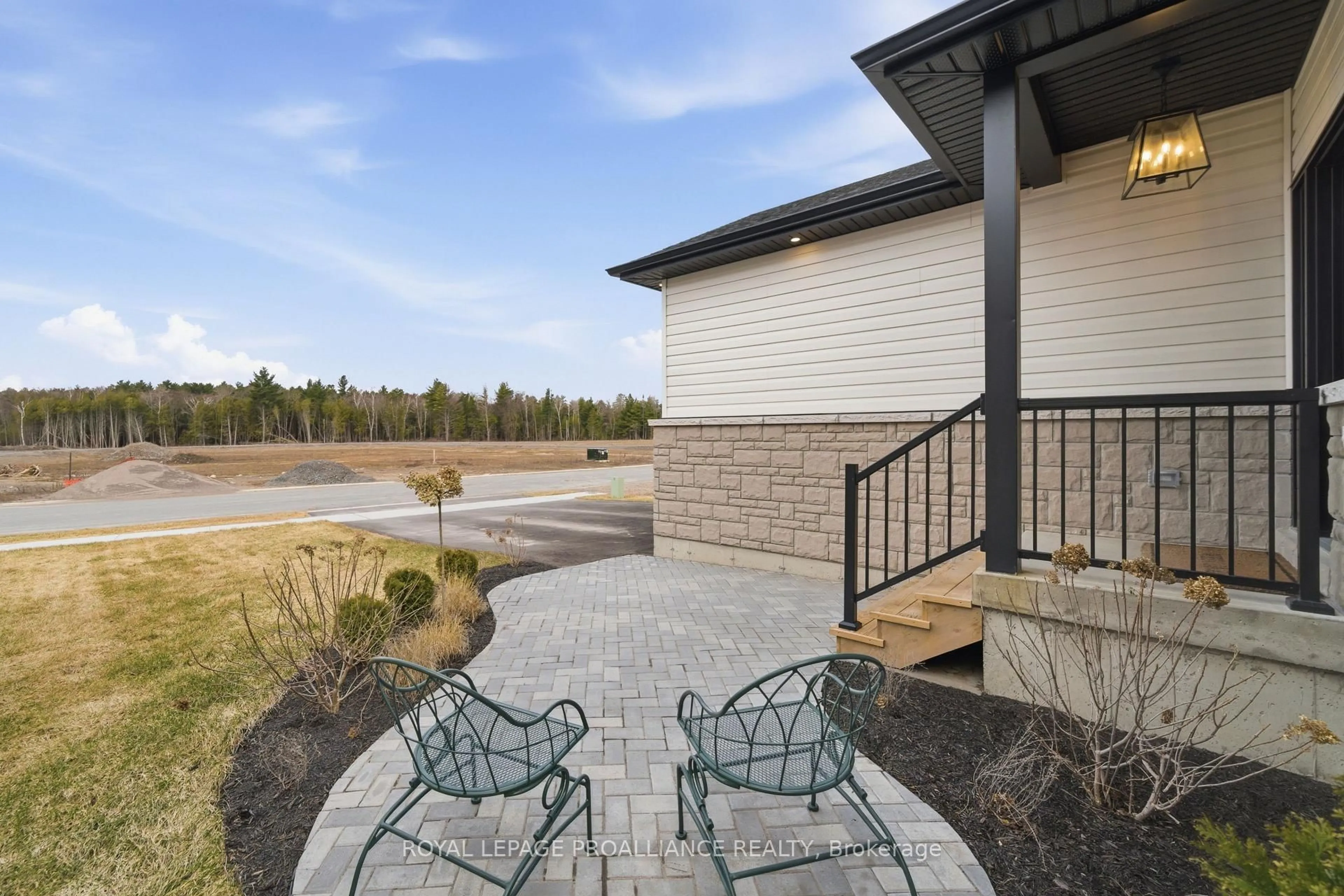 Patio, unknown for 47 Clayton John Ave, Brighton Ontario K0K 1H0