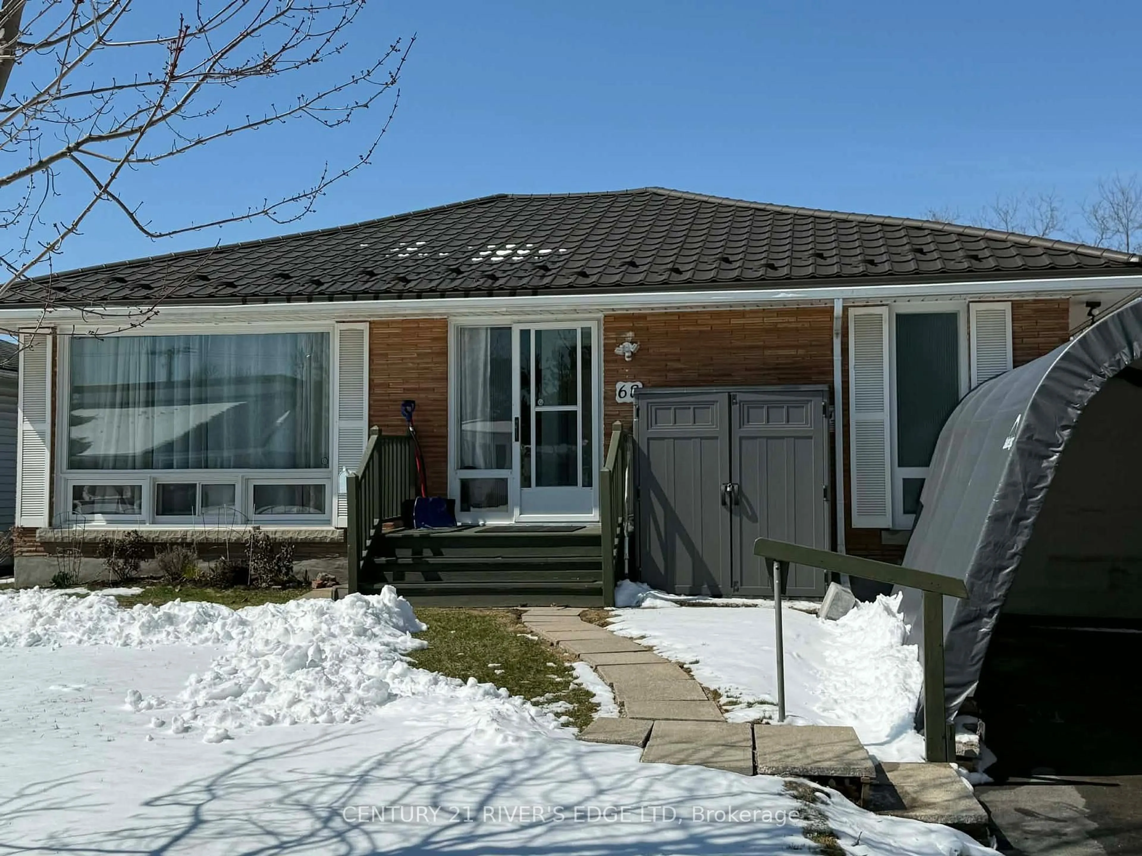 Unknown for 68 Aldershot Ave, Brockville Ontario K6V 2P8