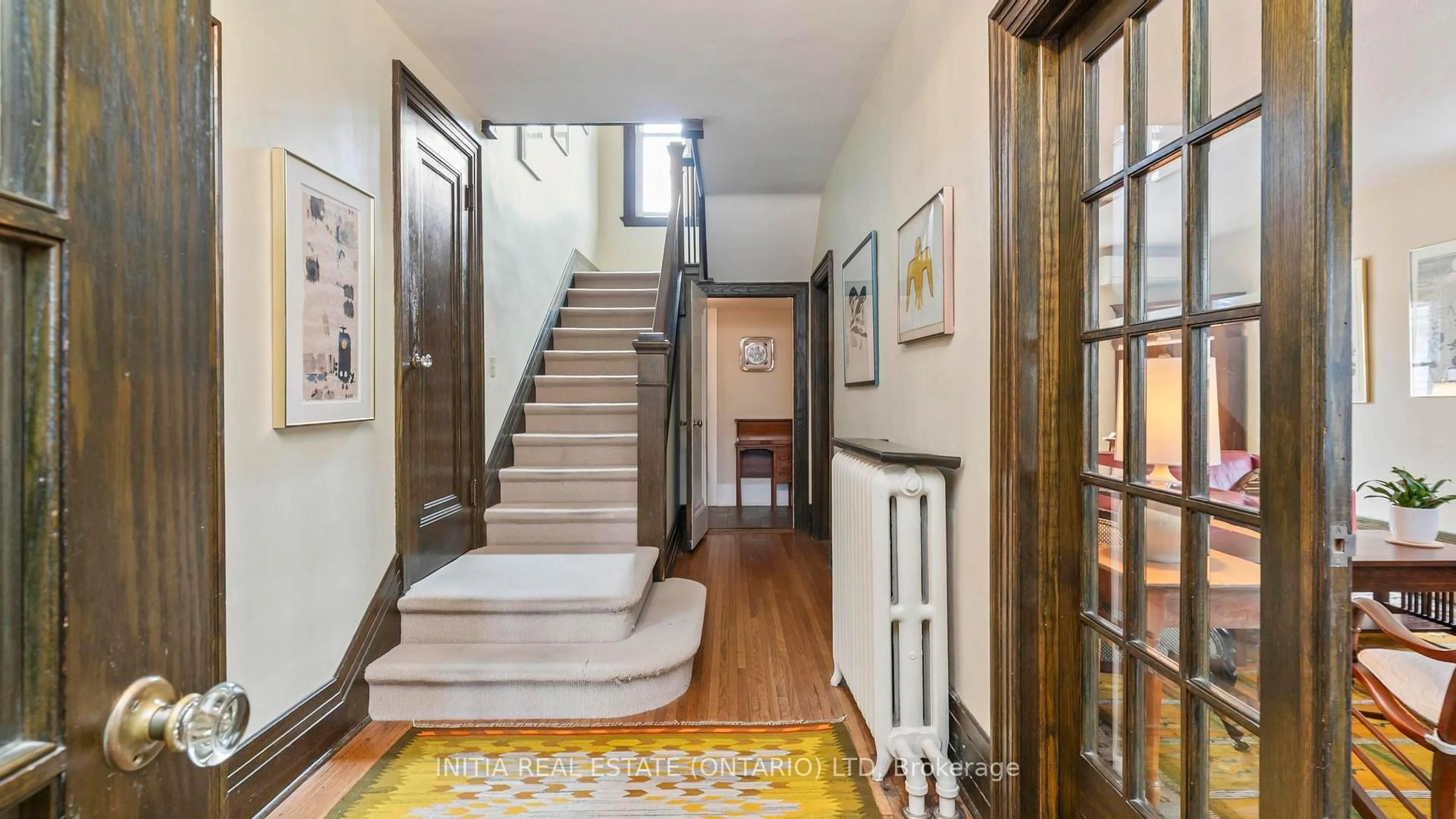 Indoor foyer for 307 Huron St, London East Ontario N6A 2K1