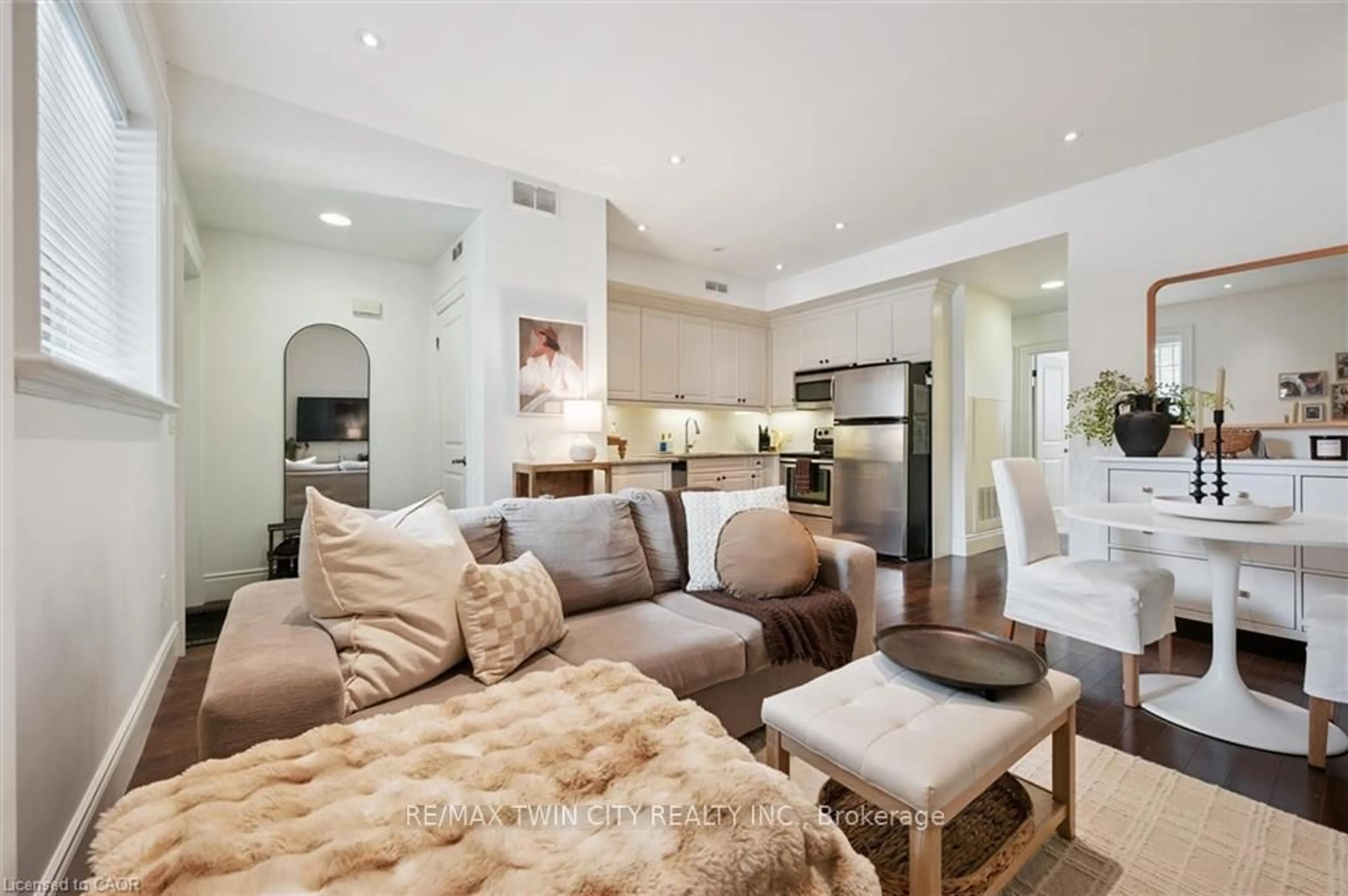 Living room with furniture, unknown for 133 Park St #101, Waterloo Ontario N2L 6L7