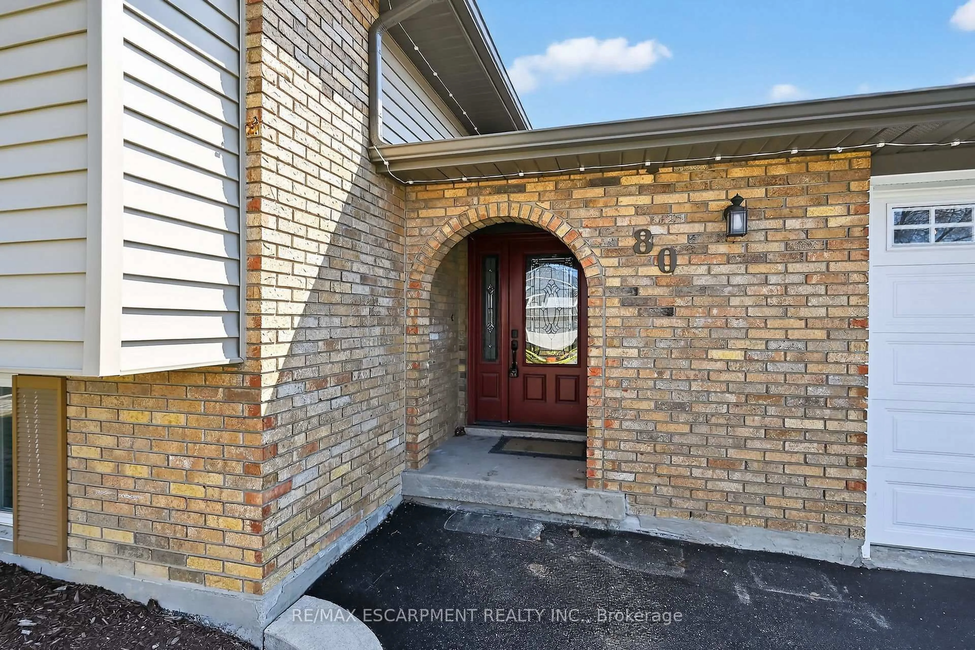 Unknown for 80 First Rd, Hamilton Ontario L8J 2S9