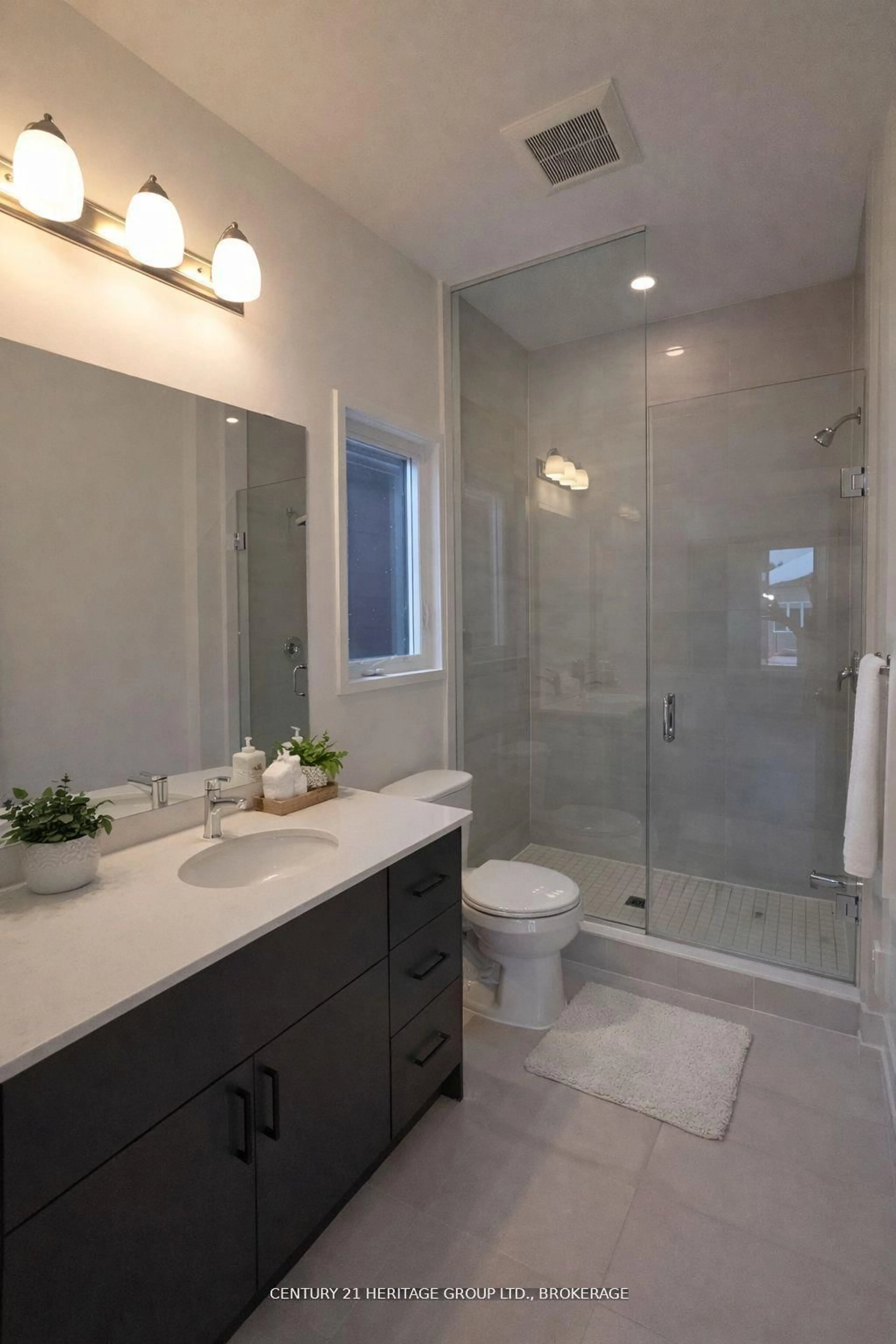 Contemporary bathroom, ceramic/tile floor for 105 Creighton(lot 63) Dr, Newburgh Ontario K0K 2S0