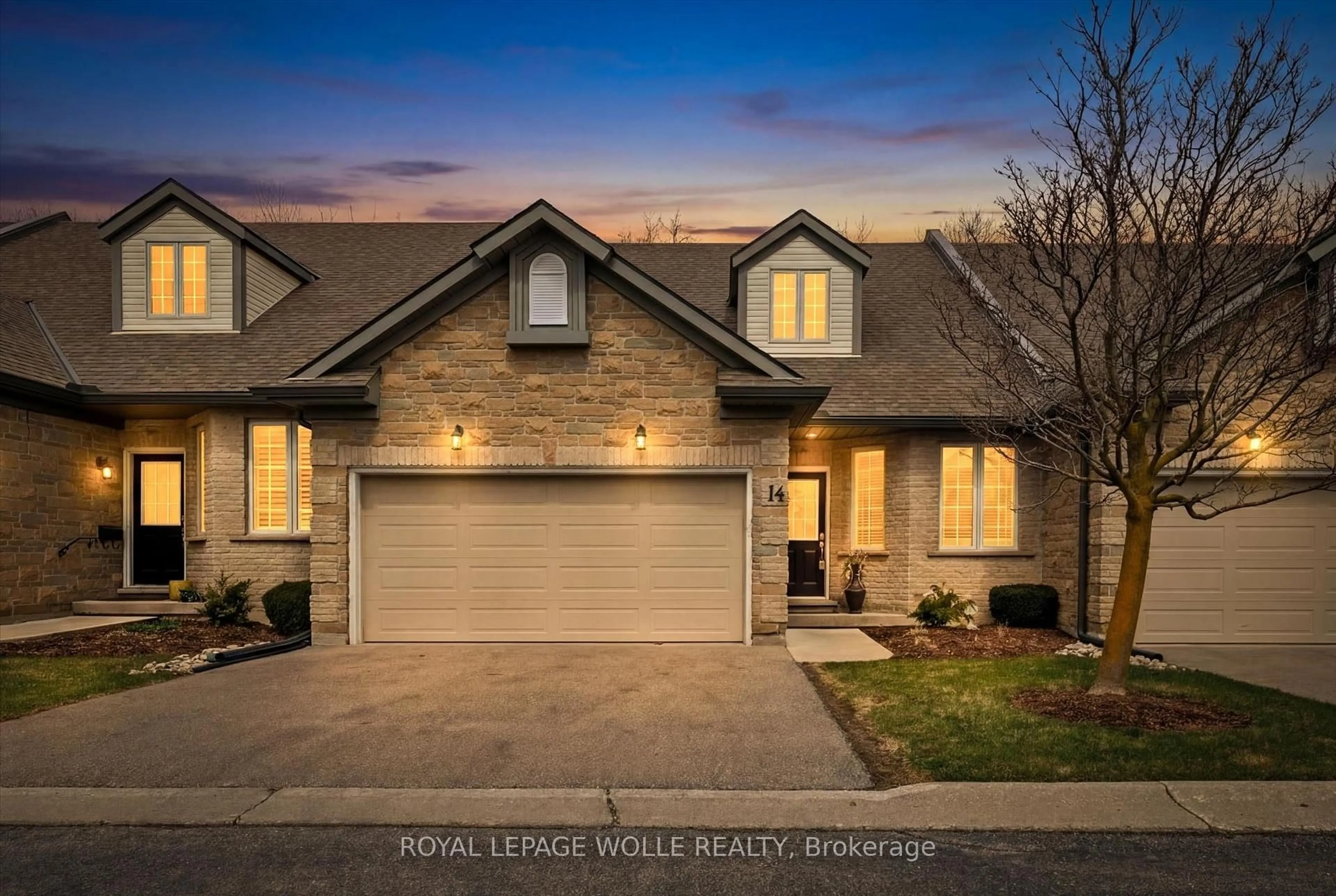 Home with brick exterior material, street for 180 Old Abbey Rd #14, Waterloo Ontario N2K 4B2