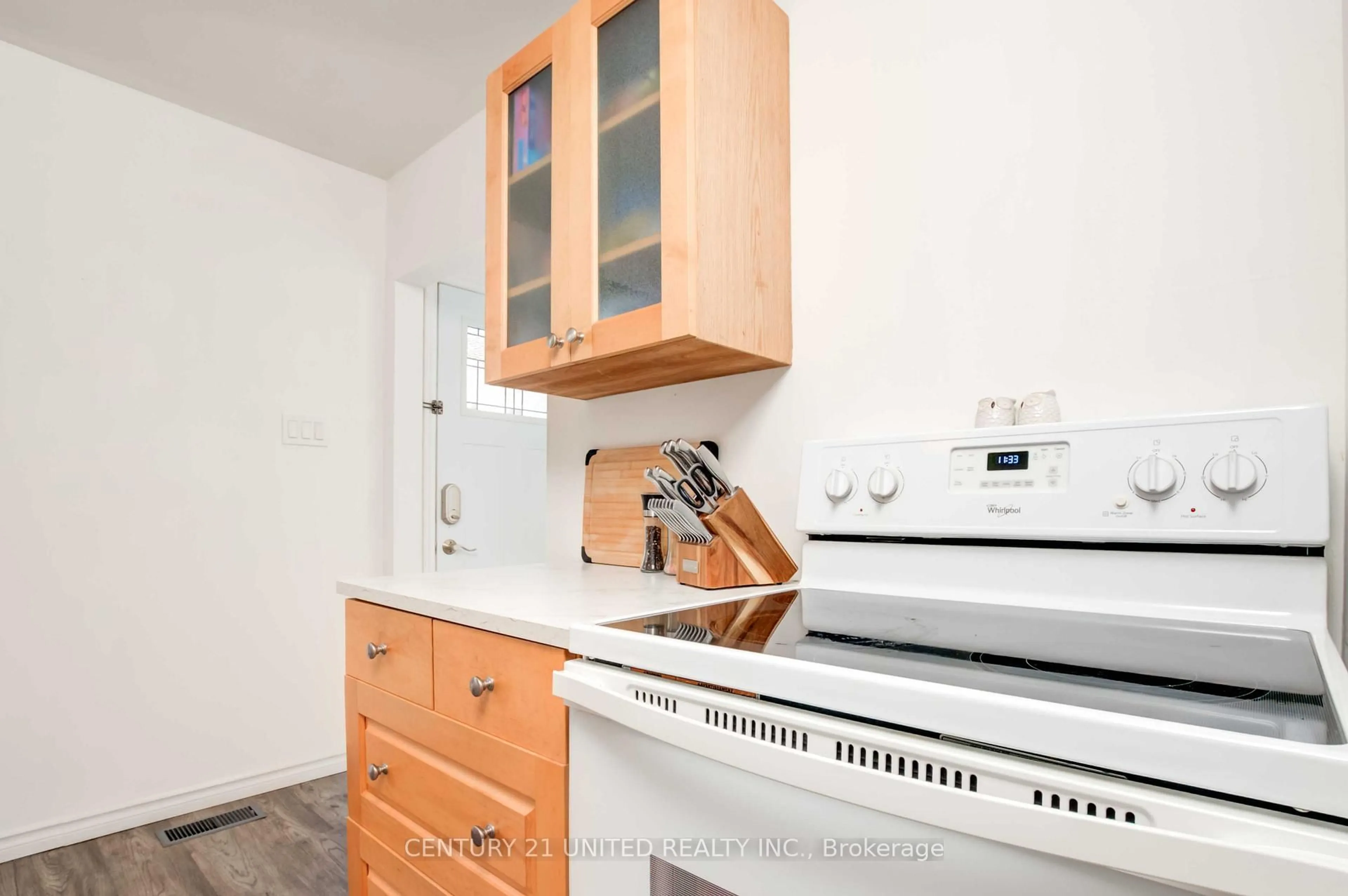 Standard kitchen, unknown for 345 Victoria St, Trent Hills Ontario K0L 1L0