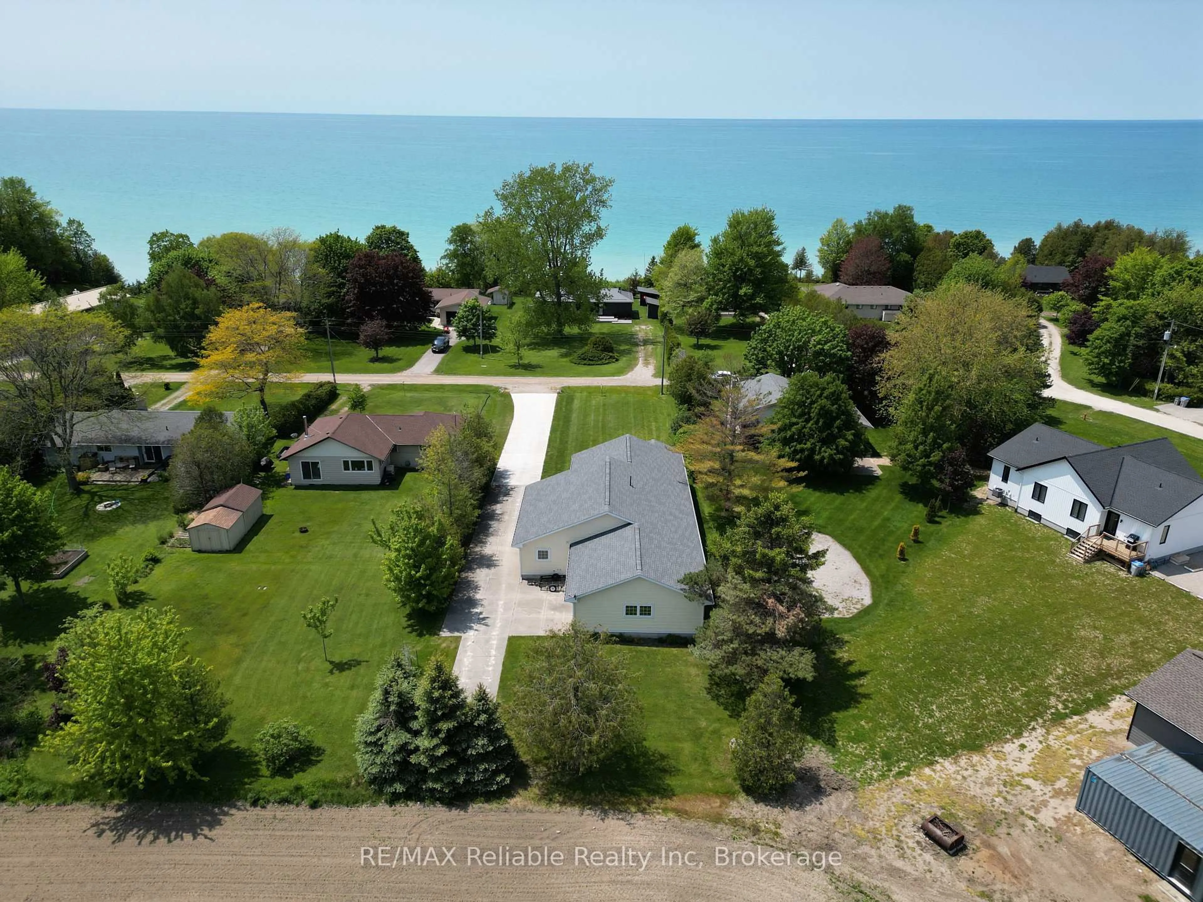 A pic from outside/outdoor area/front of a property/back of a property/a pic from drone, water/lake/river/ocean view for 74318 Homestead Heights Dr, Bluewater Ontario N0M 2T0