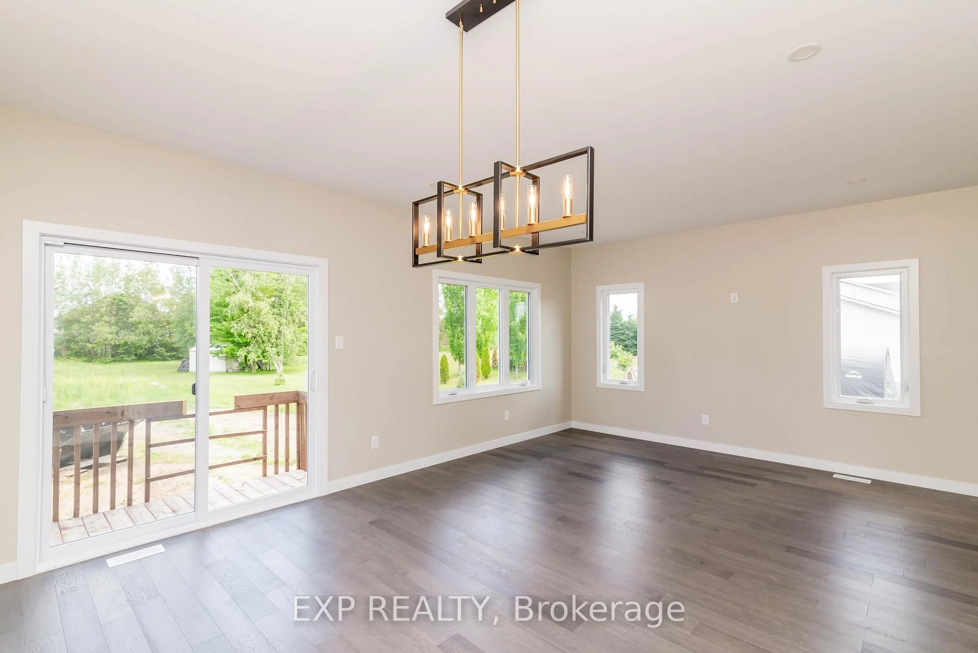 Unknown for 140 Elizabeth Cres, North Dundas Ontario K0A 2M0