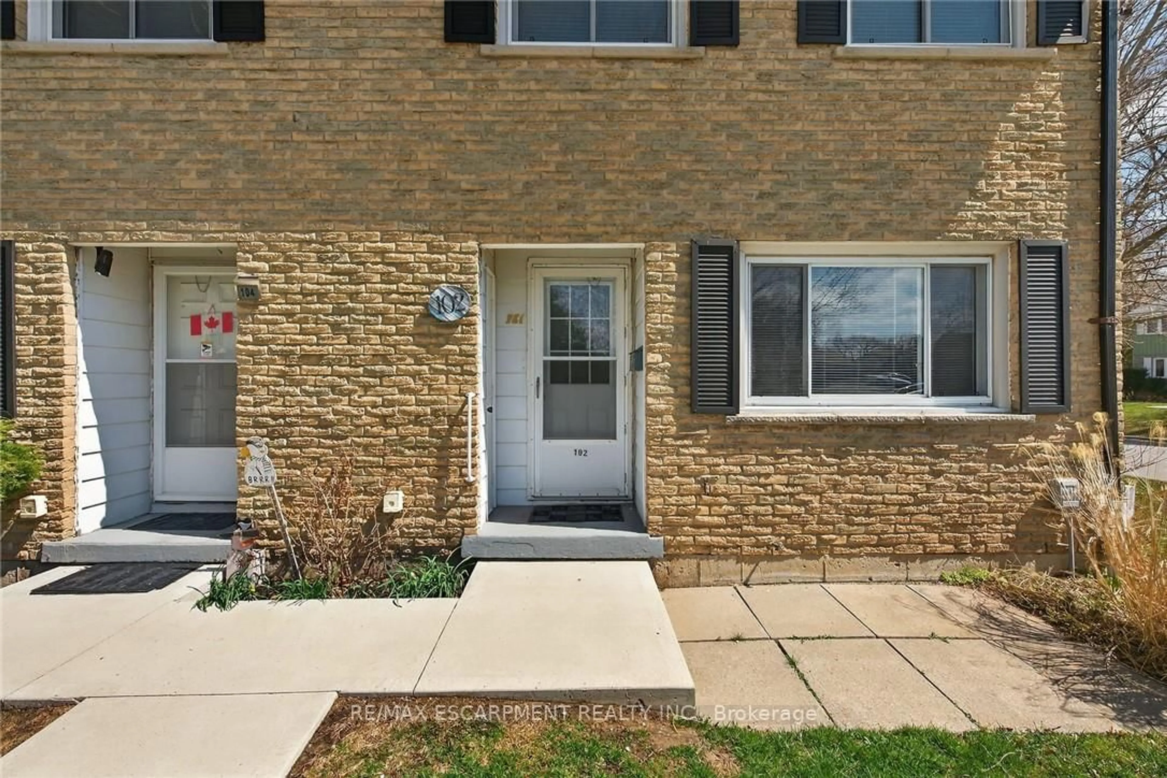 Home with brick exterior material, street for 102 Richardson Dr #29, Norfolk Ontario N0A 1N4