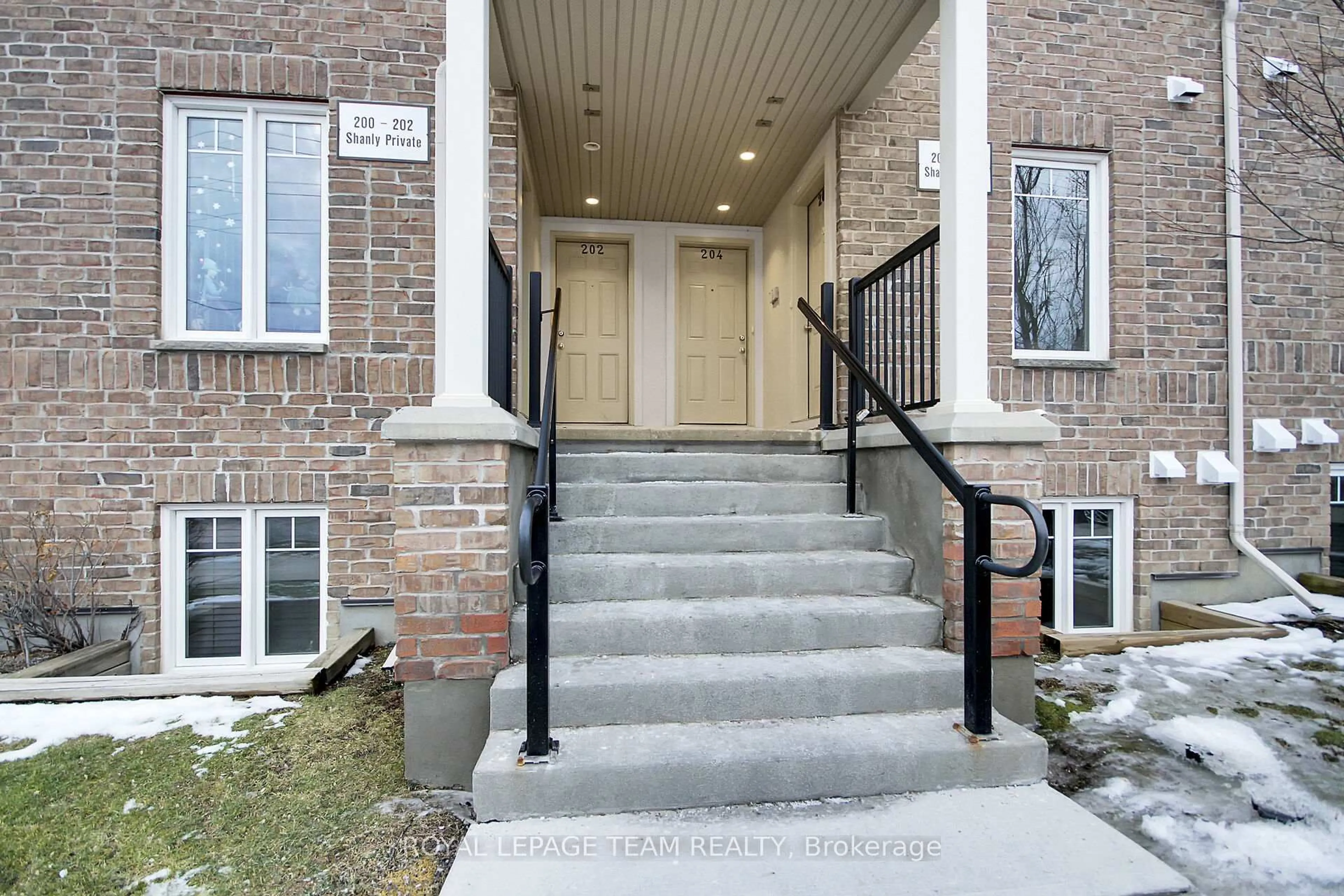 Unknown for 204 Shanly Private #41, Ottawa Ontario K2J 5X6