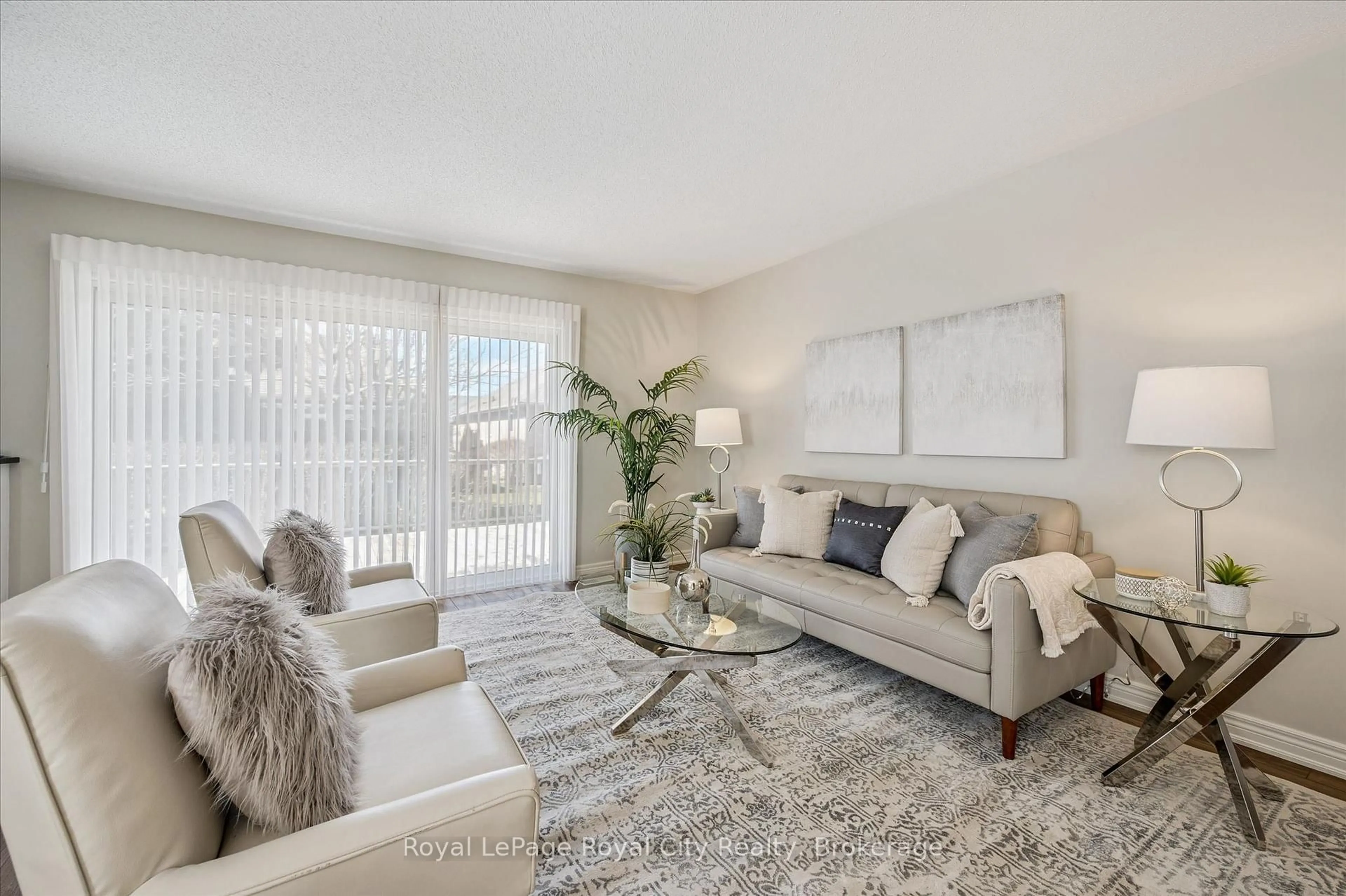 Living room with furniture, unknown for 68 Basswood Dr, Guelph Ontario N1G 4X7