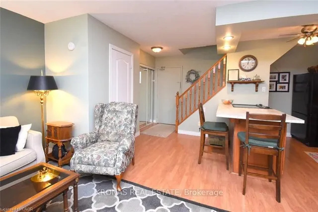 10 John St #206, Hamilton 3