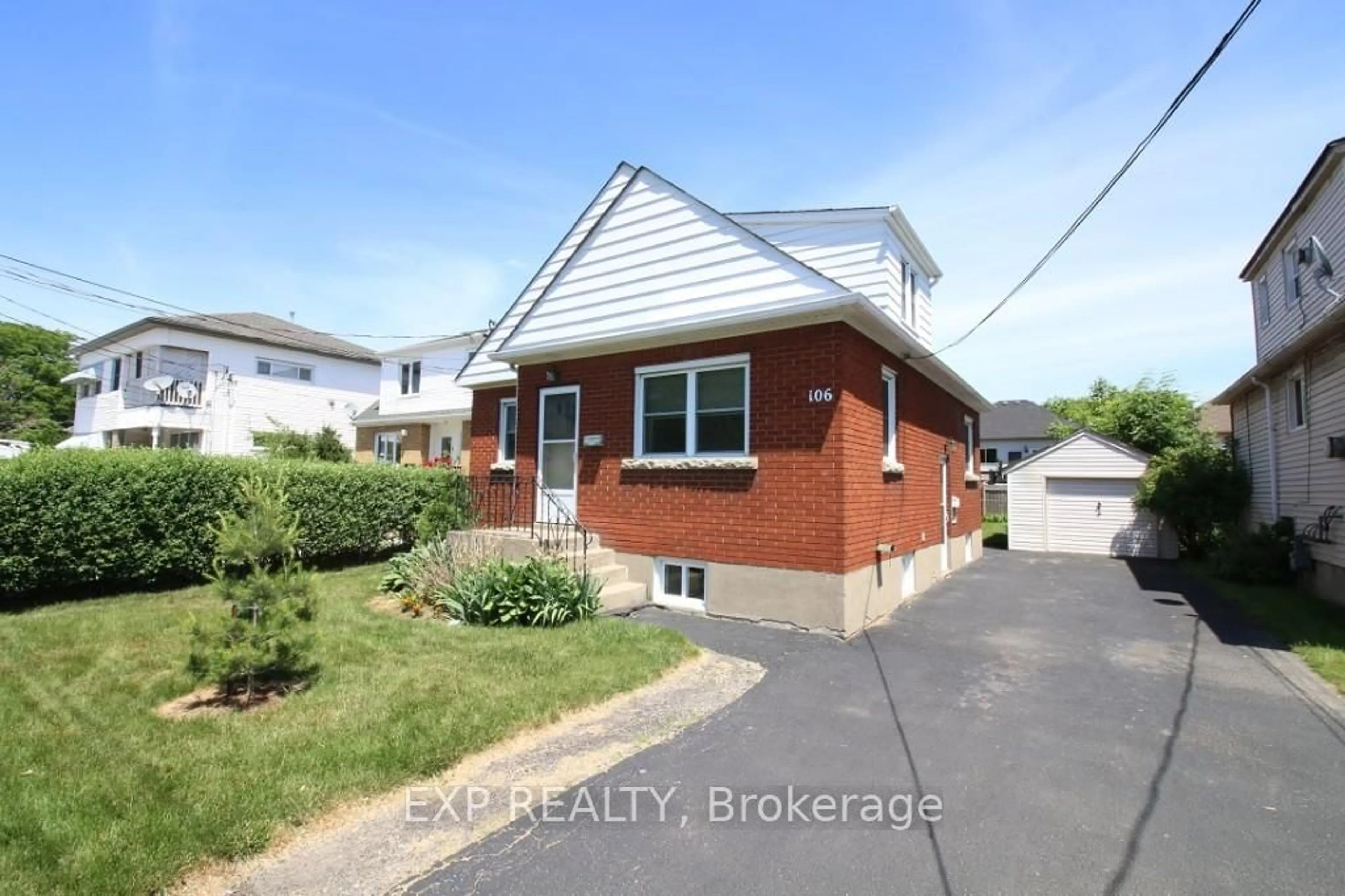 Home with brick exterior material, street for 106 Haig St, St. Catharines Ontario L2R 6L2