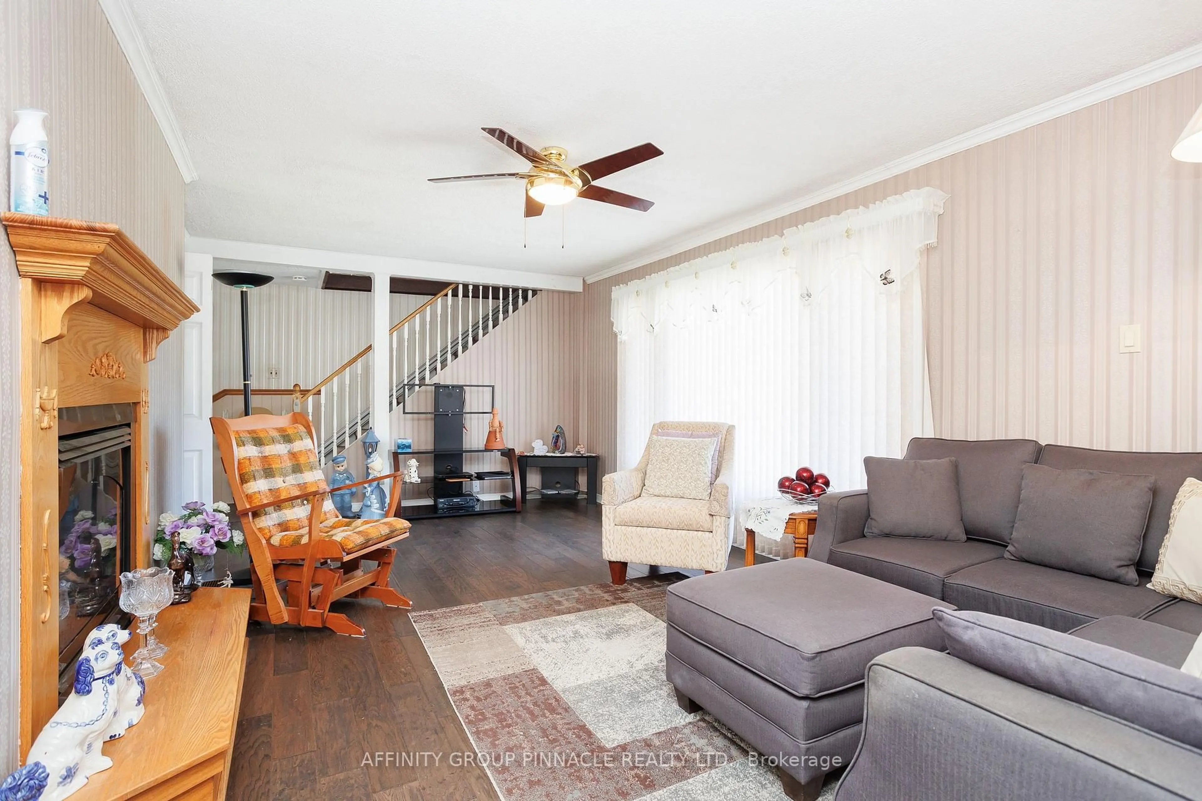 Living room with furniture, unknown for 272 Crosby Dr, Kawartha Lakes Ontario K0M 1A0