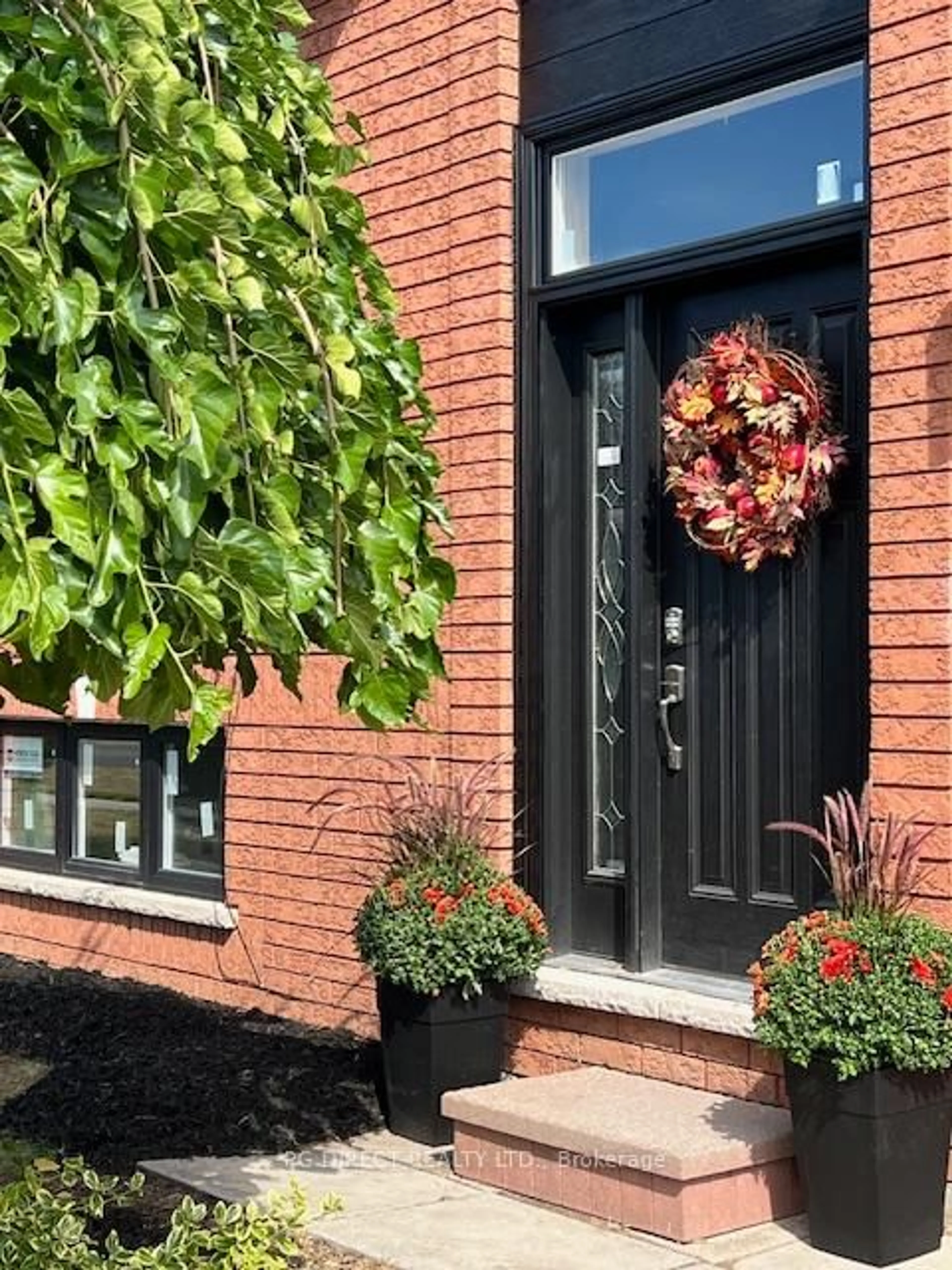 Home with brick exterior material, street for 184 Milroy Dr, Peterborough Ontario K9H 7N7