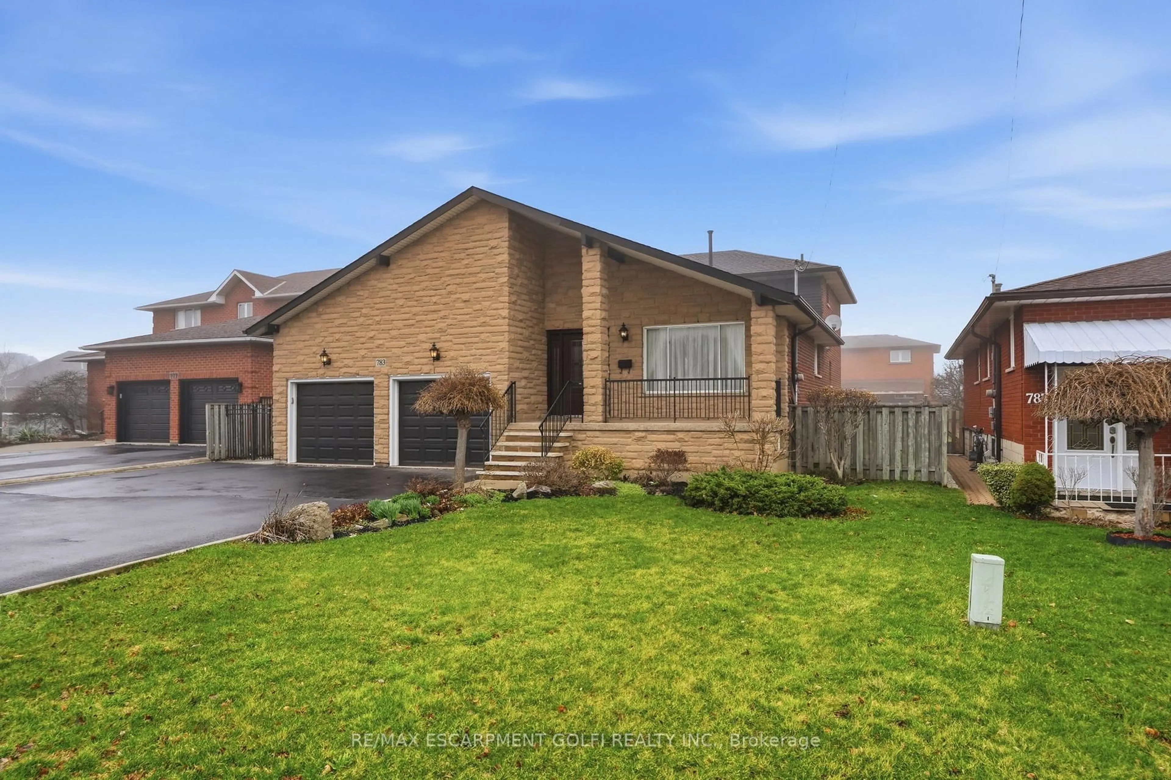 Home with brick exterior material, street for 783 Stone Church Rd, Hamilton Ontario L8W 1A9