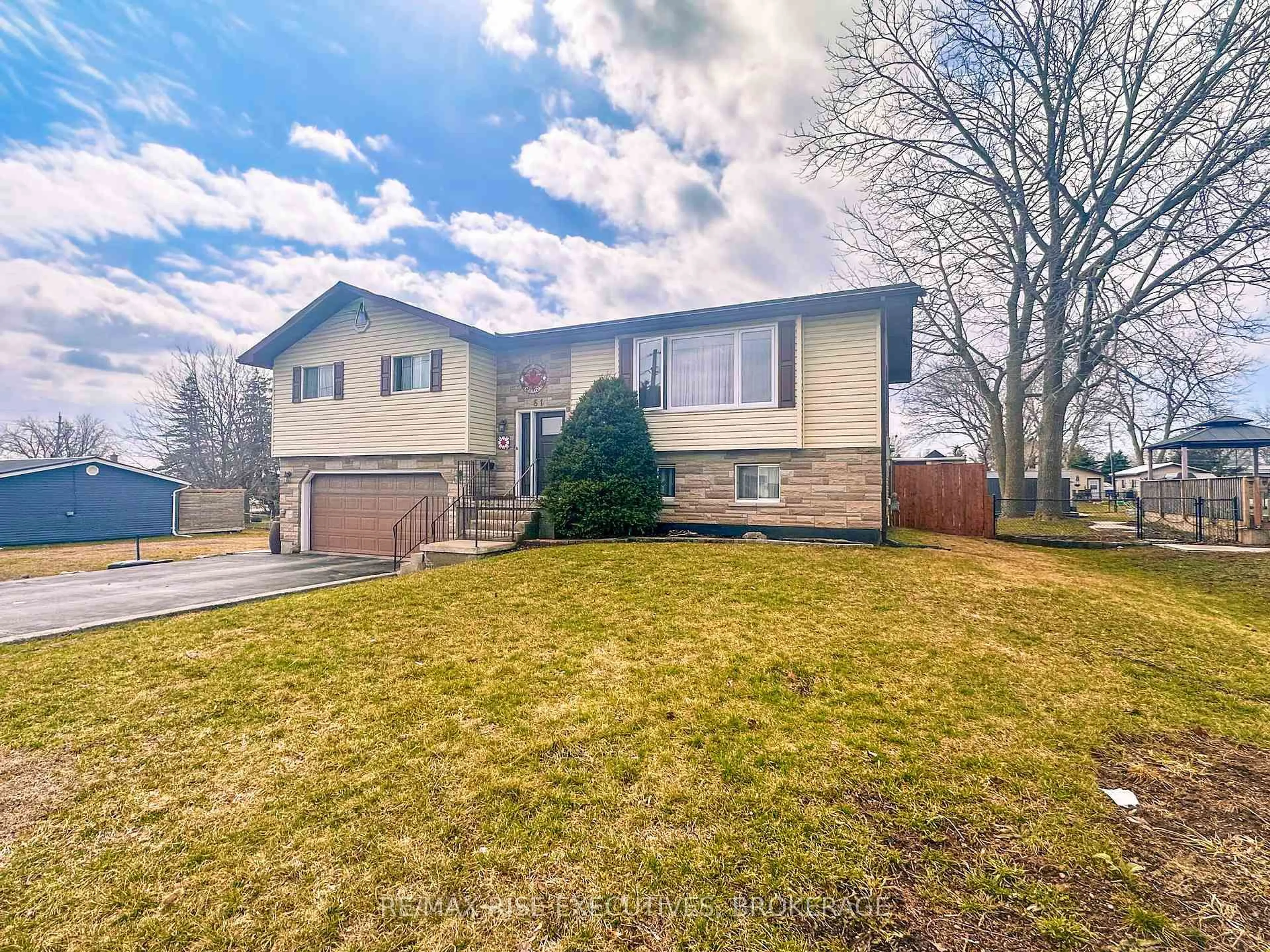 Unknown for 61 Brant St, Deseronto Ontario K0K 1X0