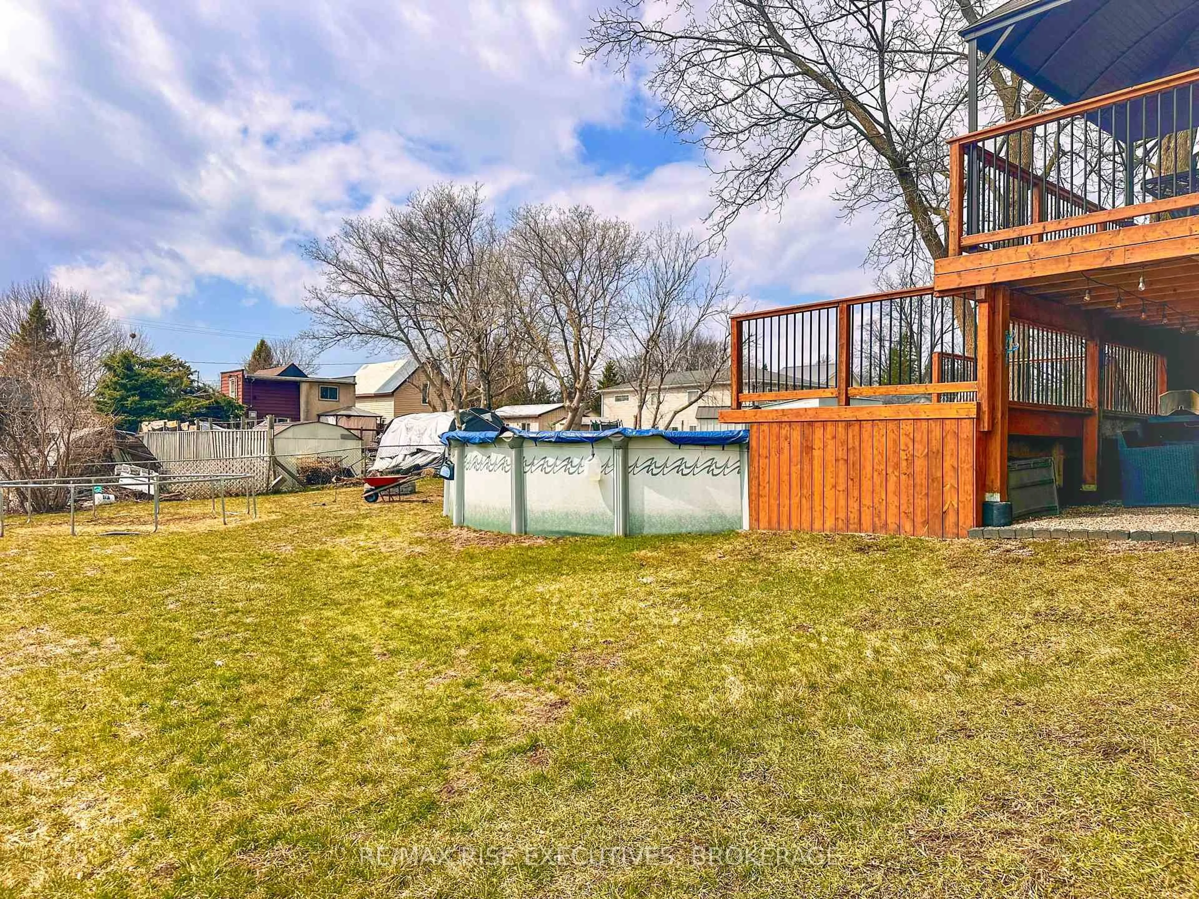 A pic from outside/outdoor area/front of a property/back of a property/a pic from drone, water/lake/river/ocean view for 61 Brant St, Deseronto Ontario K0K 1X0