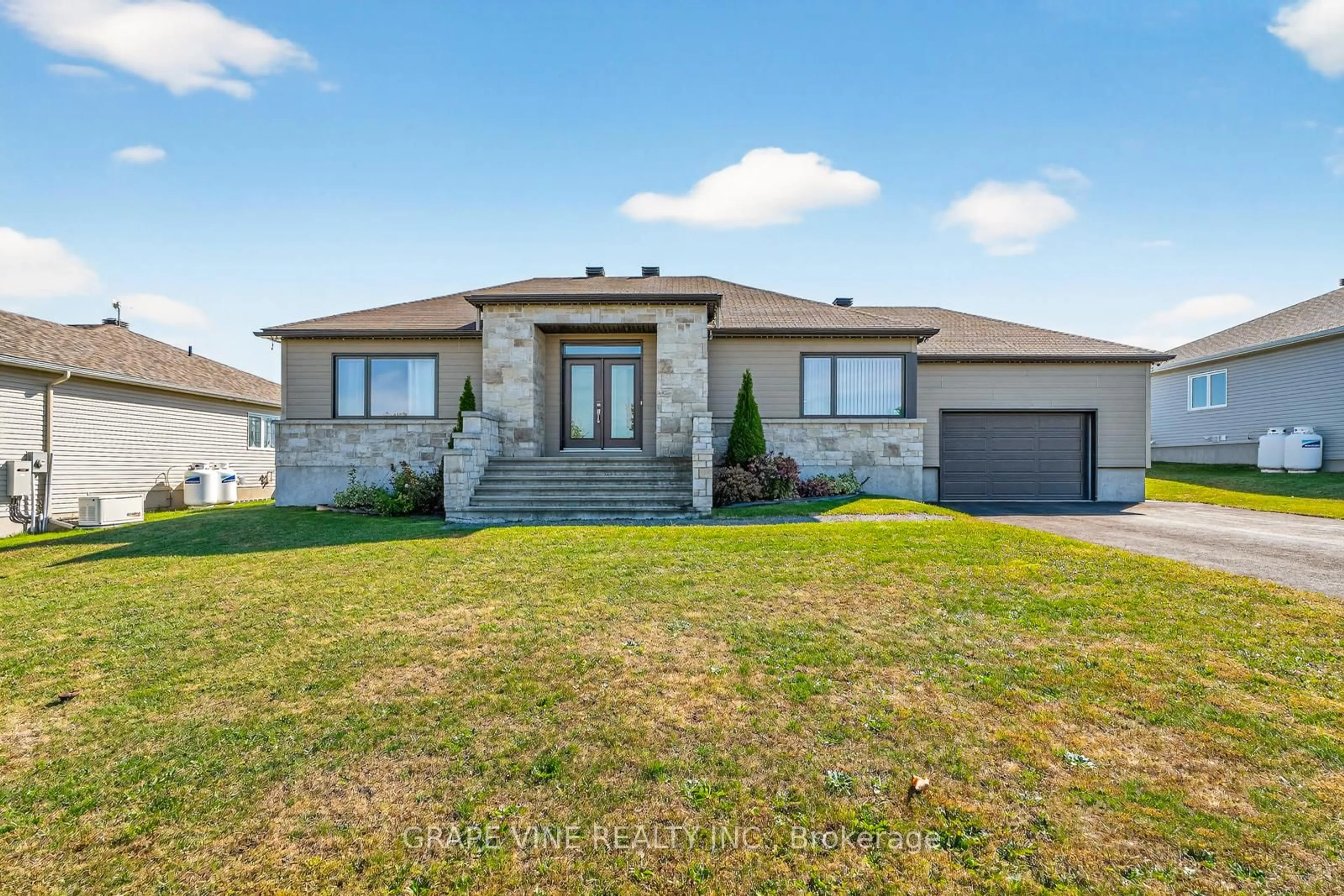 Home with brick exterior material, street for 18 Calco Cres, North Stormont Ontario K0C 1W0