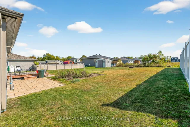 18 Calco Cres, North Stormont 5