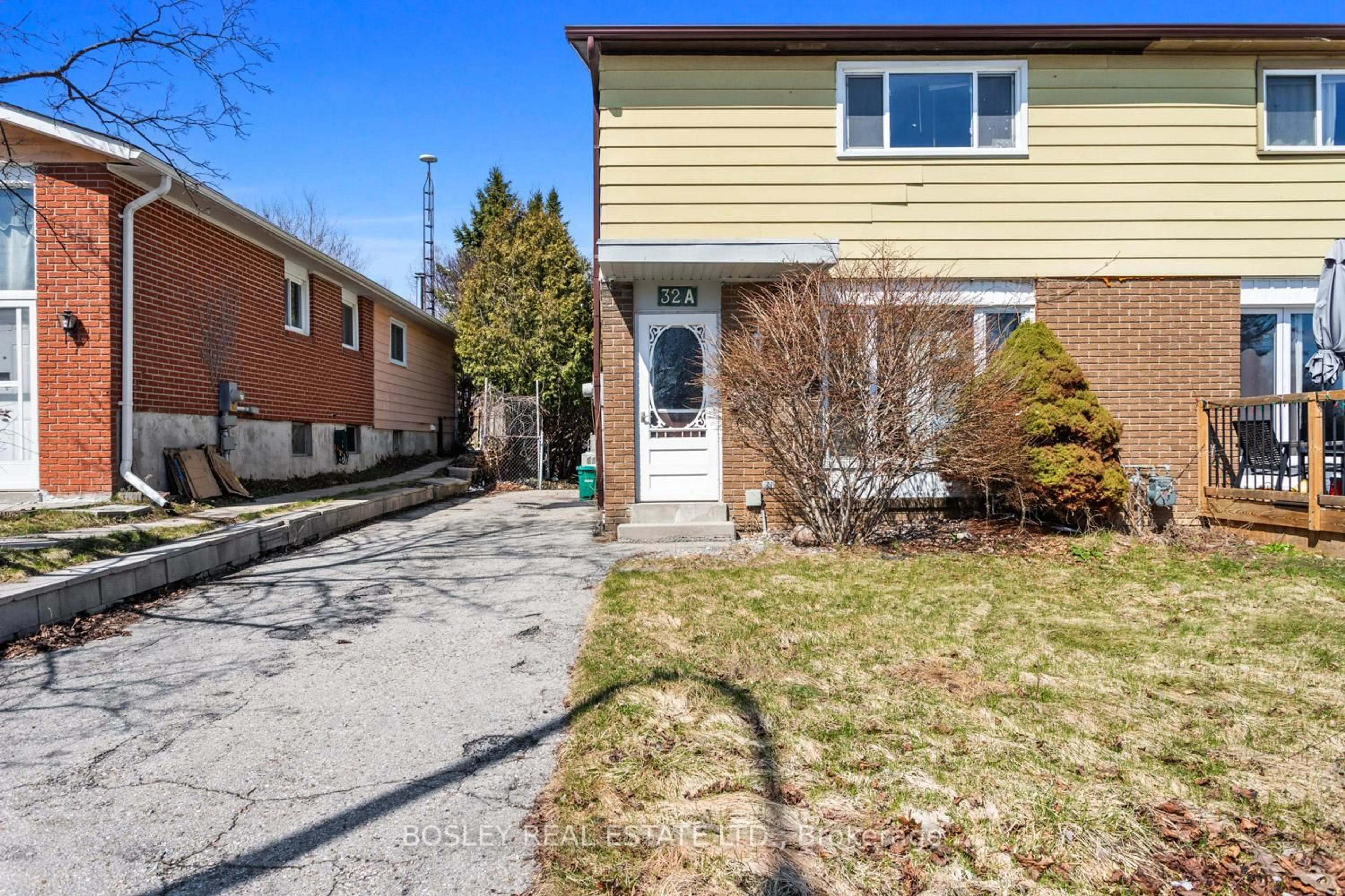 Unknown for 32A Crossley Dr, Port Hope Ontario L1A 3T4