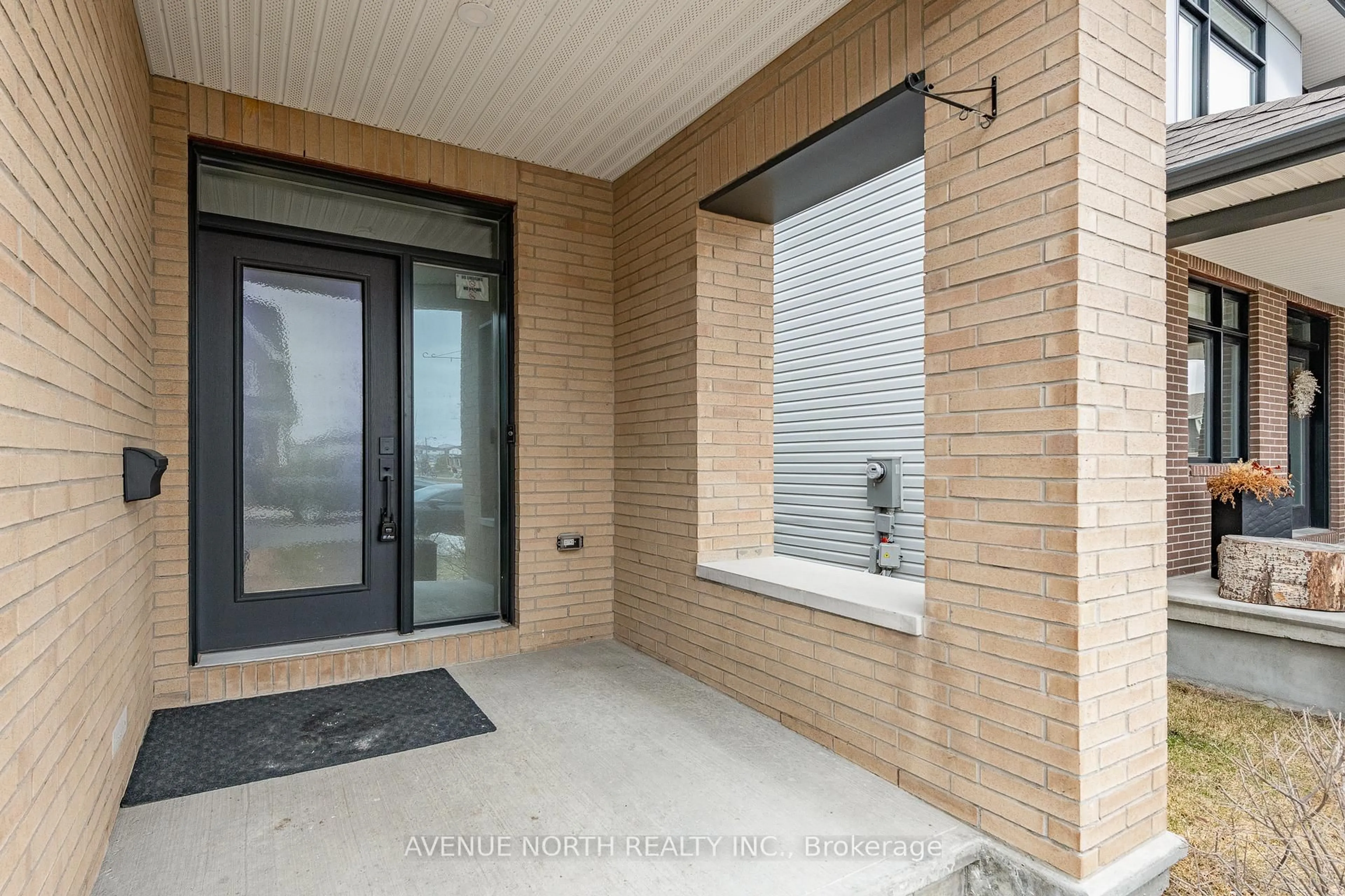 Home with brick exterior material, street for 707 Moonflower Cres, Ottawa Ontario K1T 0X8