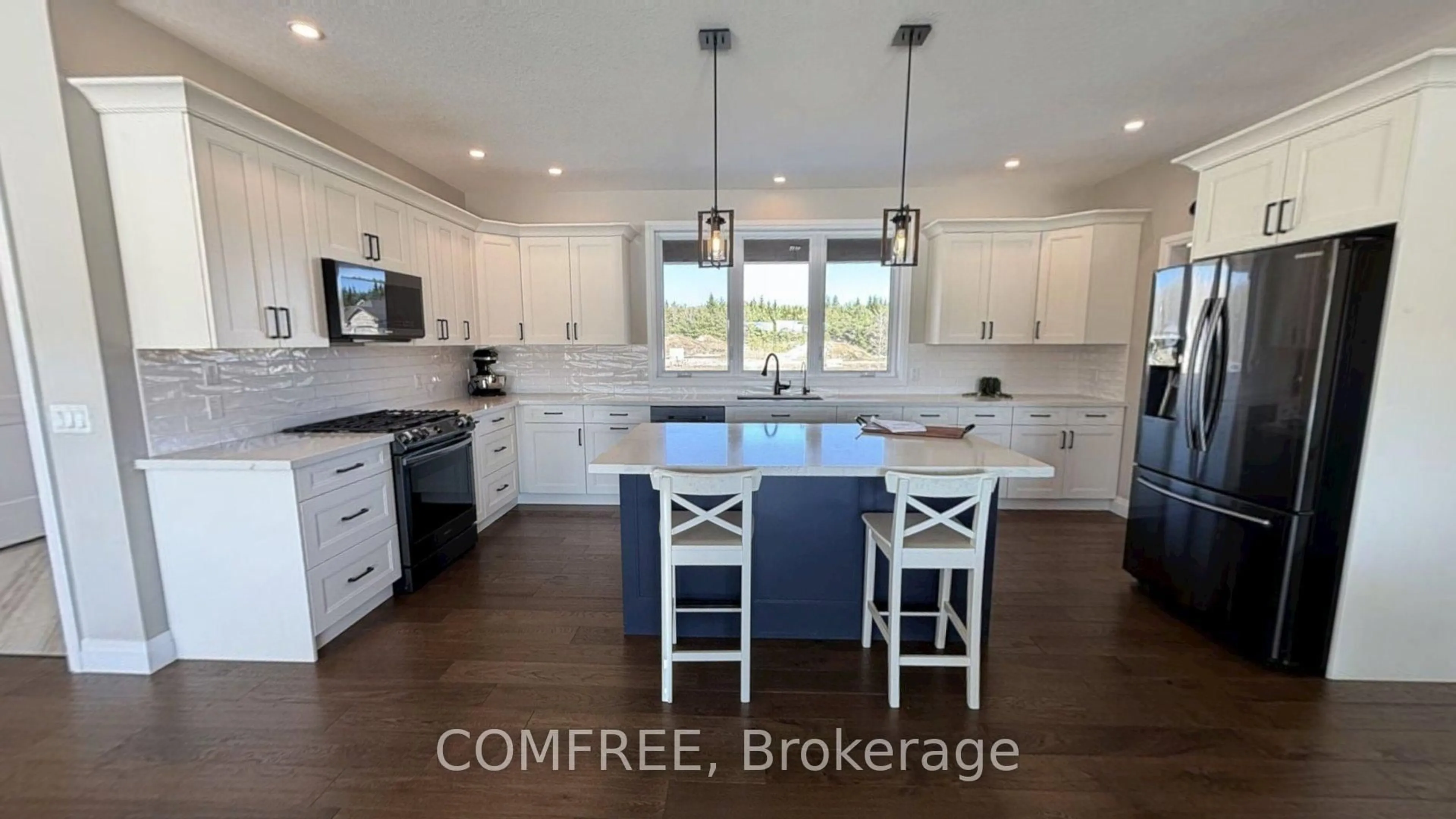 Open concept kitchen, ceramic/tile floor for 153 Marshall Heights Rd, West Grey Ontario N0G 1R0