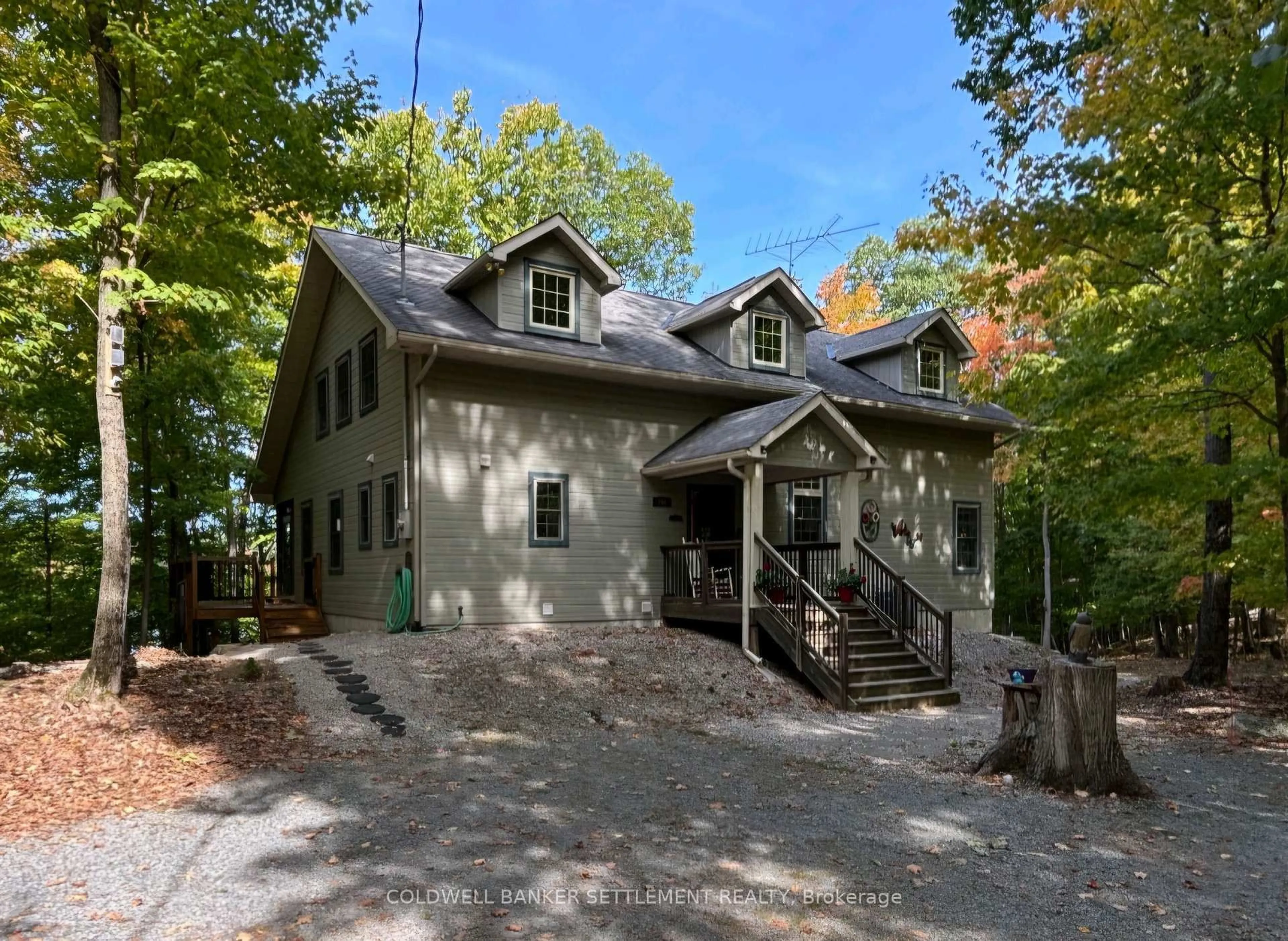 Home with brick exterior material, unknown for 200 Walnut Point Rd, Rideau Lakes Ontario K0G 1E0