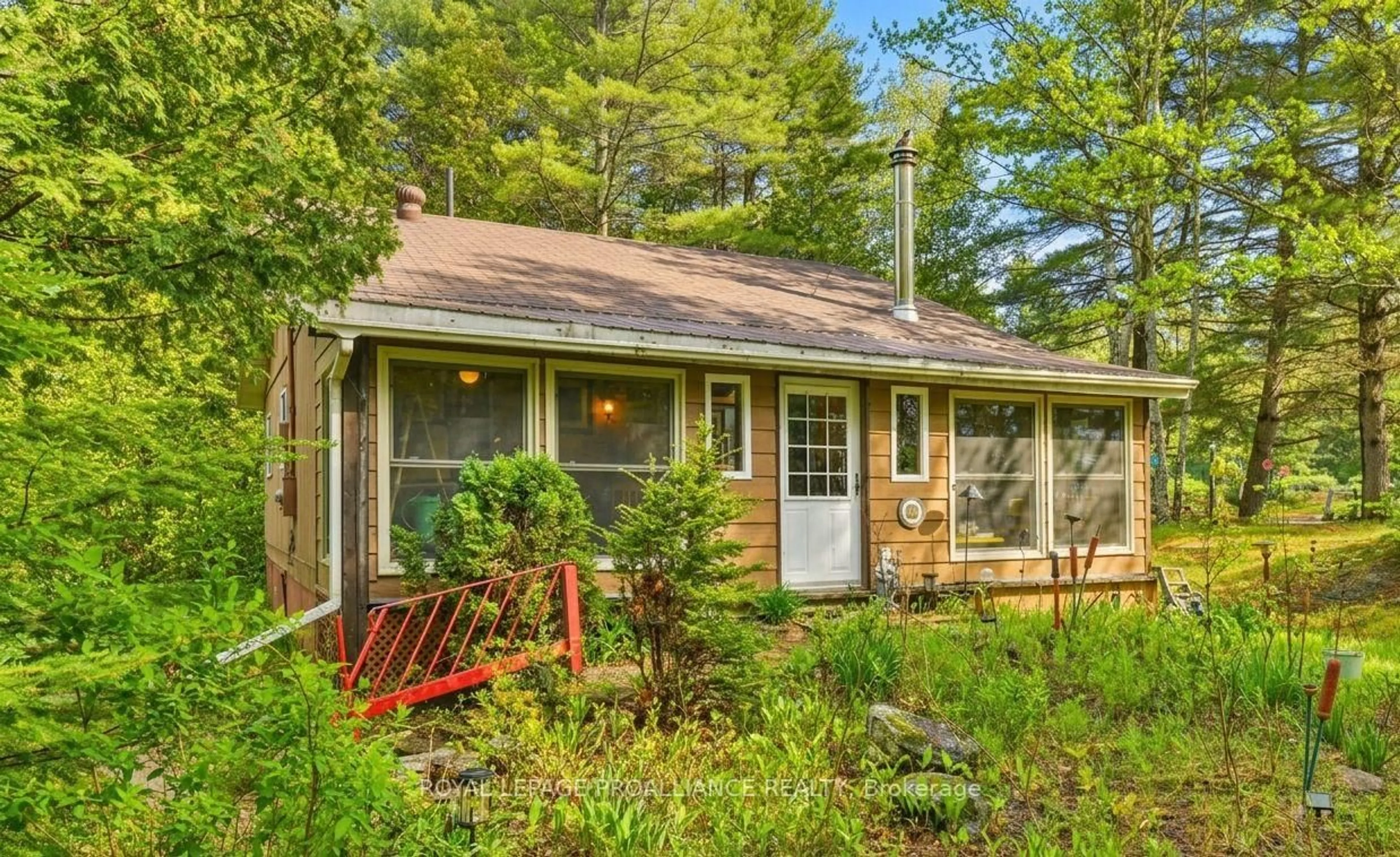 Shed for 1079 Lemke Lane, Clarendon Station Ontario K0H 1J0