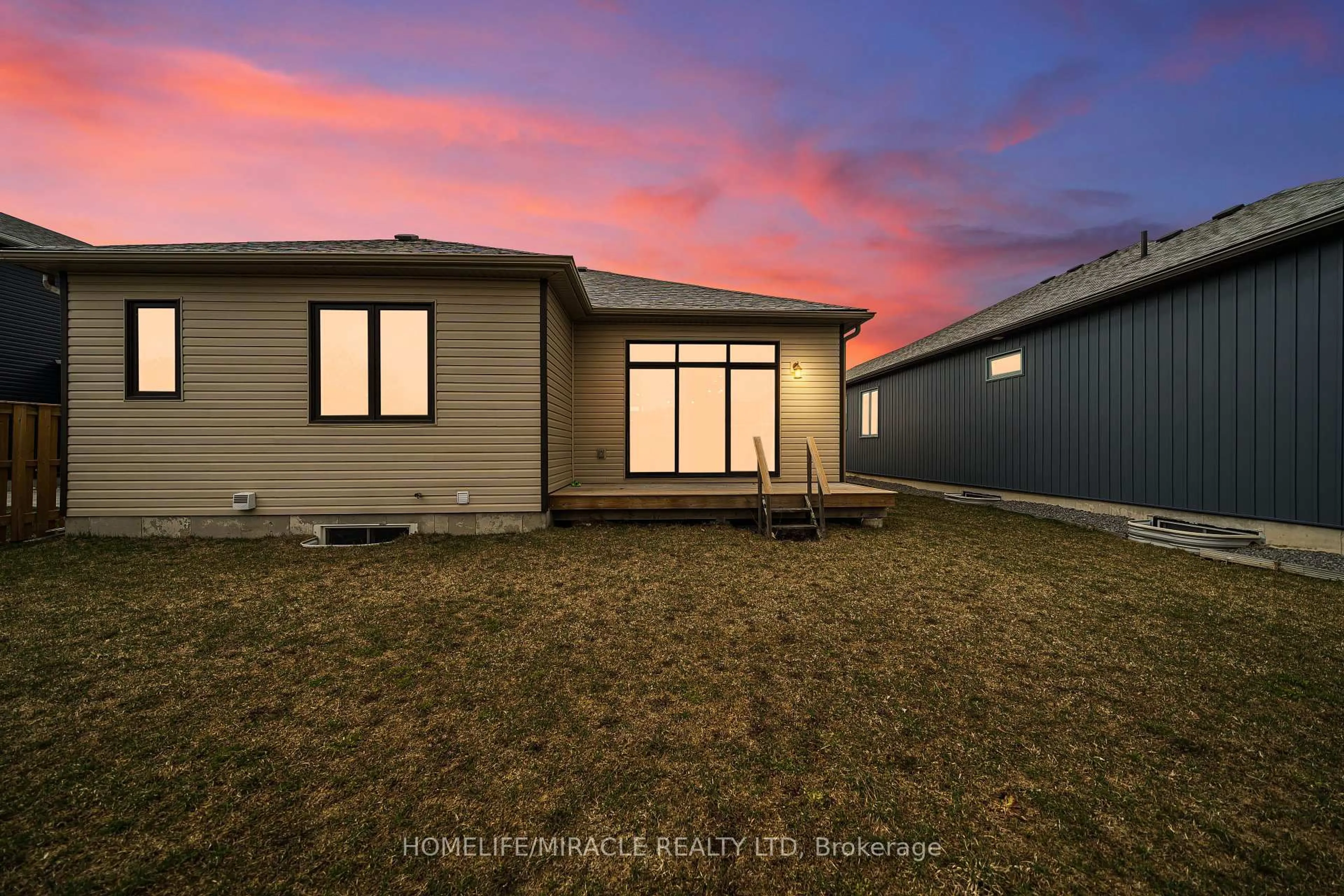 A pic from outside/outdoor area/front of a property/back of a property/a pic from drone, building for 35 Allen St, Prince Edward County Ontario K0K 2T0