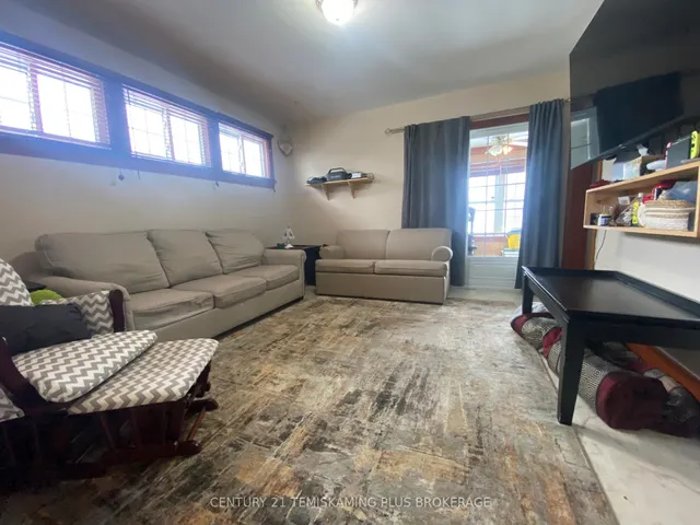 6739 Hwy 11 N Highway, Temagami 4