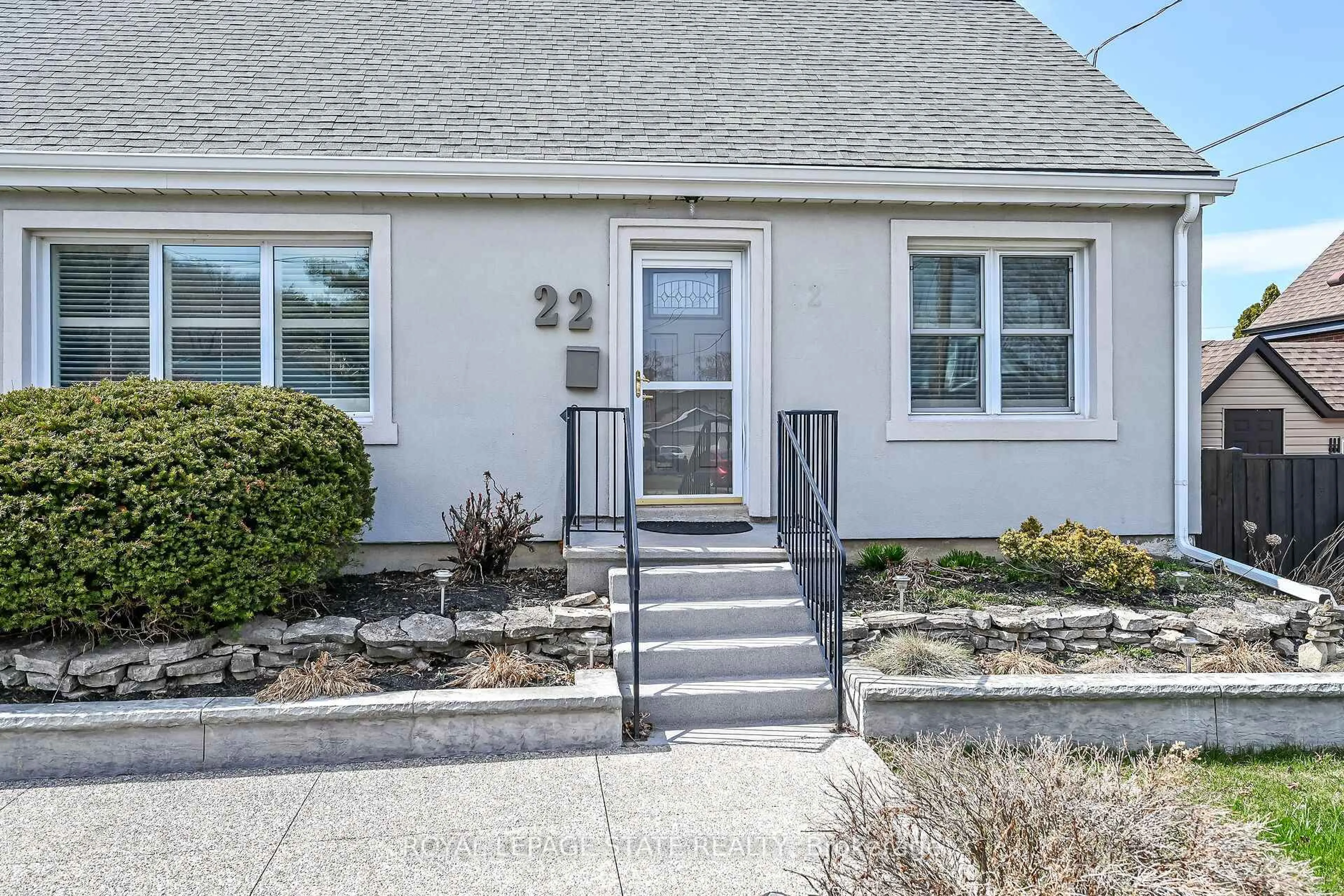 Unknown for 22 Marion Pl, Hamilton Ontario L8G 1R7