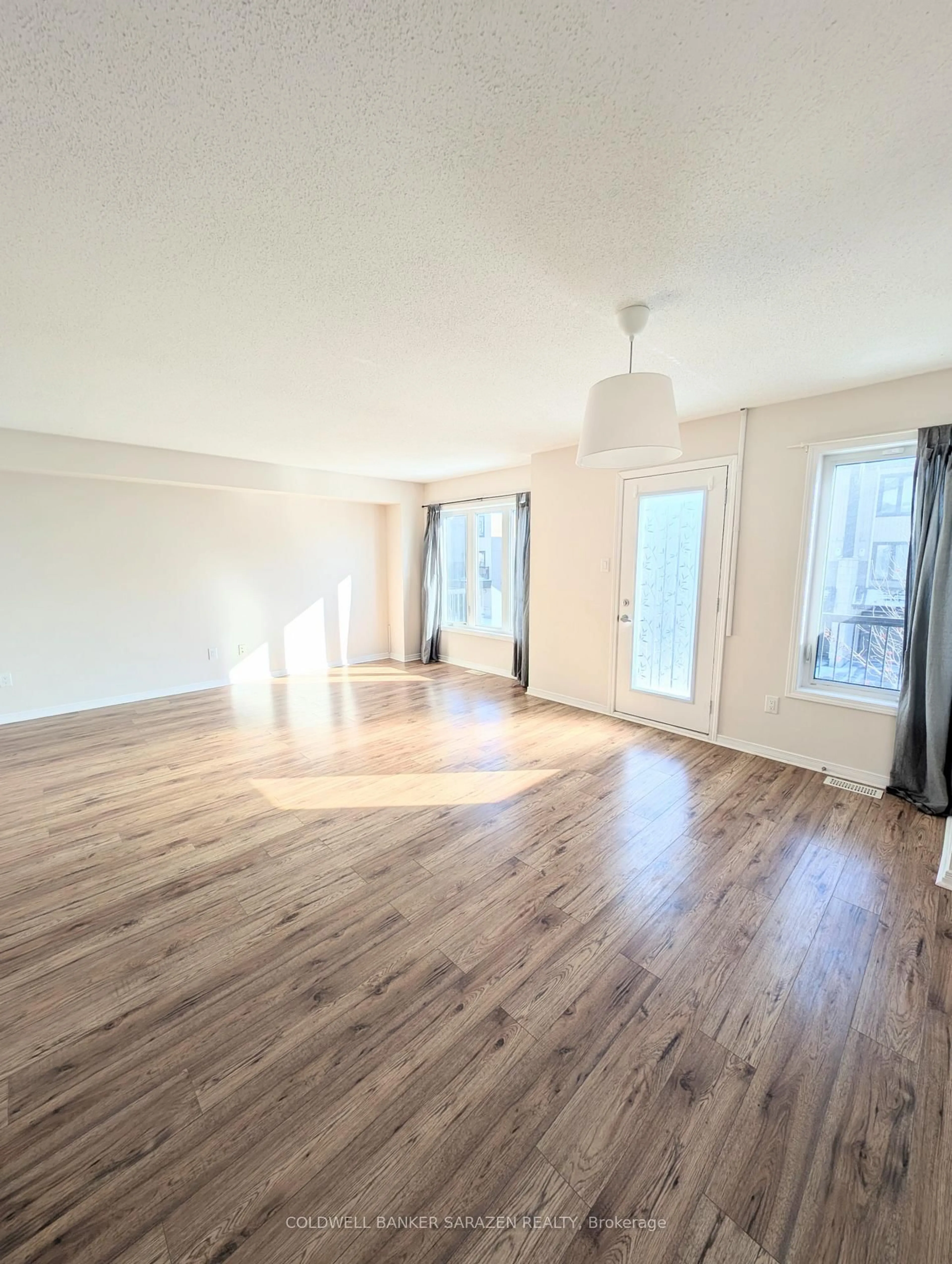 A pic of a room for 816 ELEMENT Private, Ottawa Ontario K2M 0M8