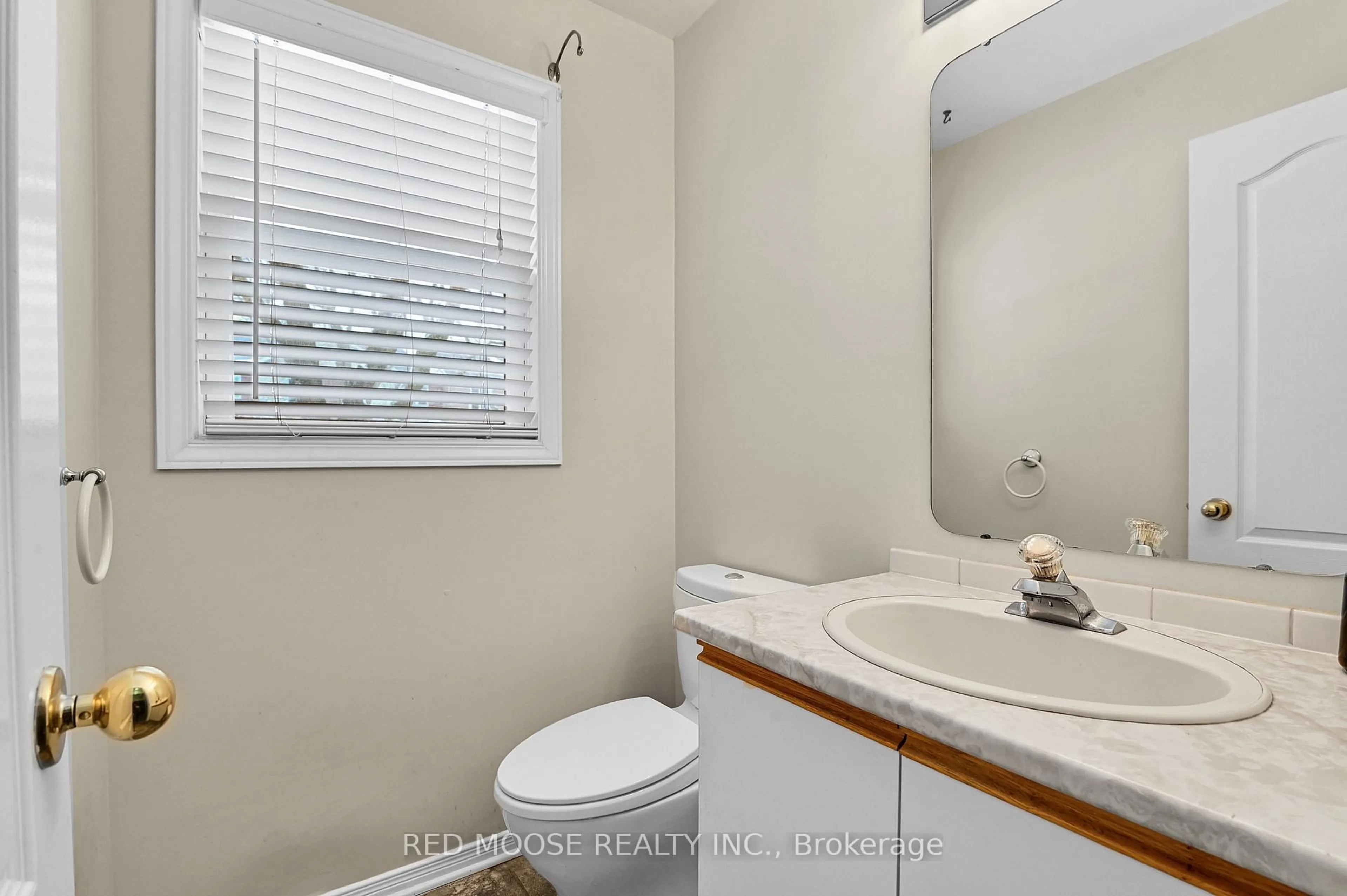 Standard bathroom, unknown for 12 Willwood Cres, Ottawa Ontario K2J 4B2
