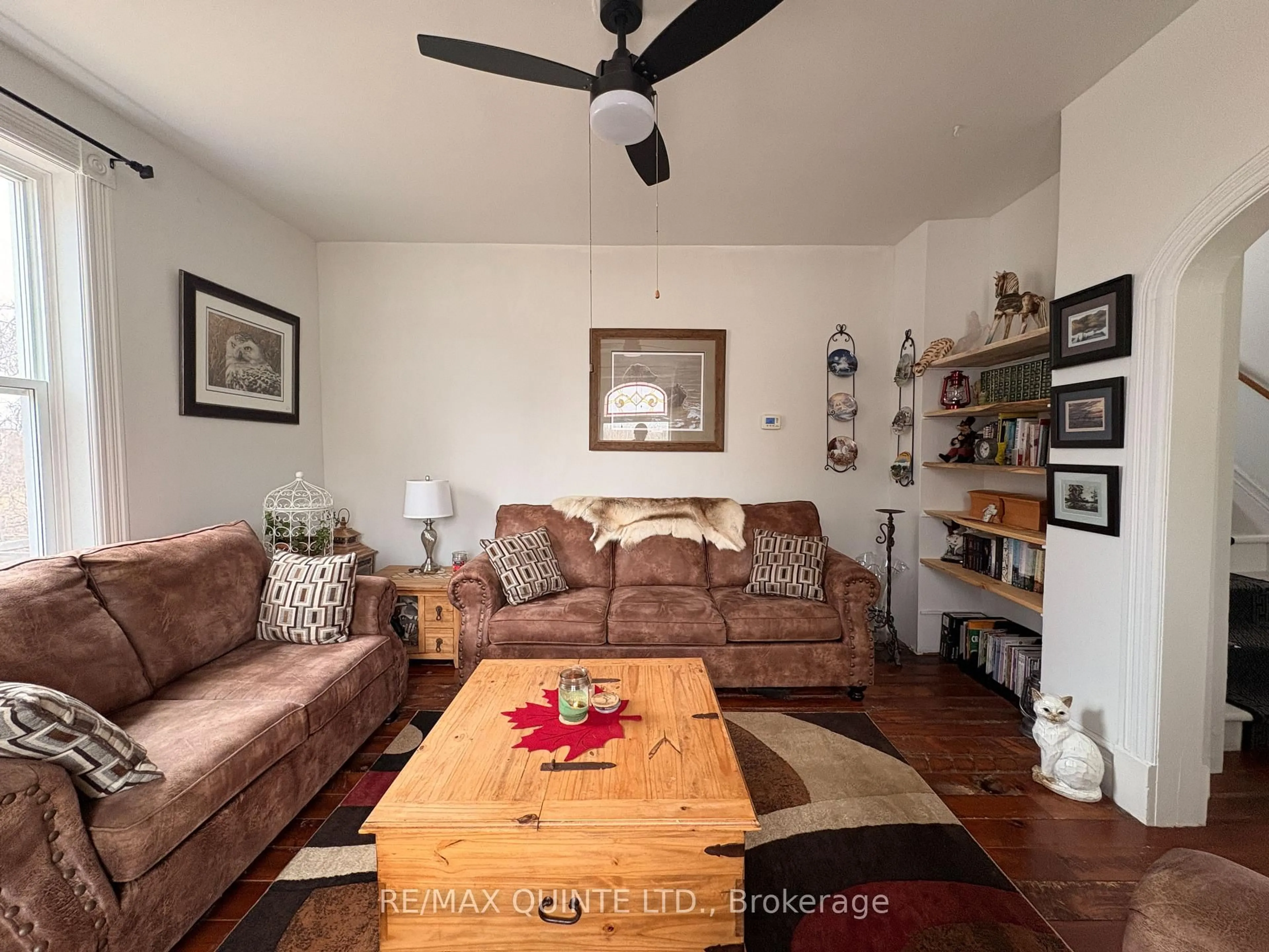 Living room with furniture, unknown for 1330 Rapids Rd, Tweed Ontario K0K 3J0