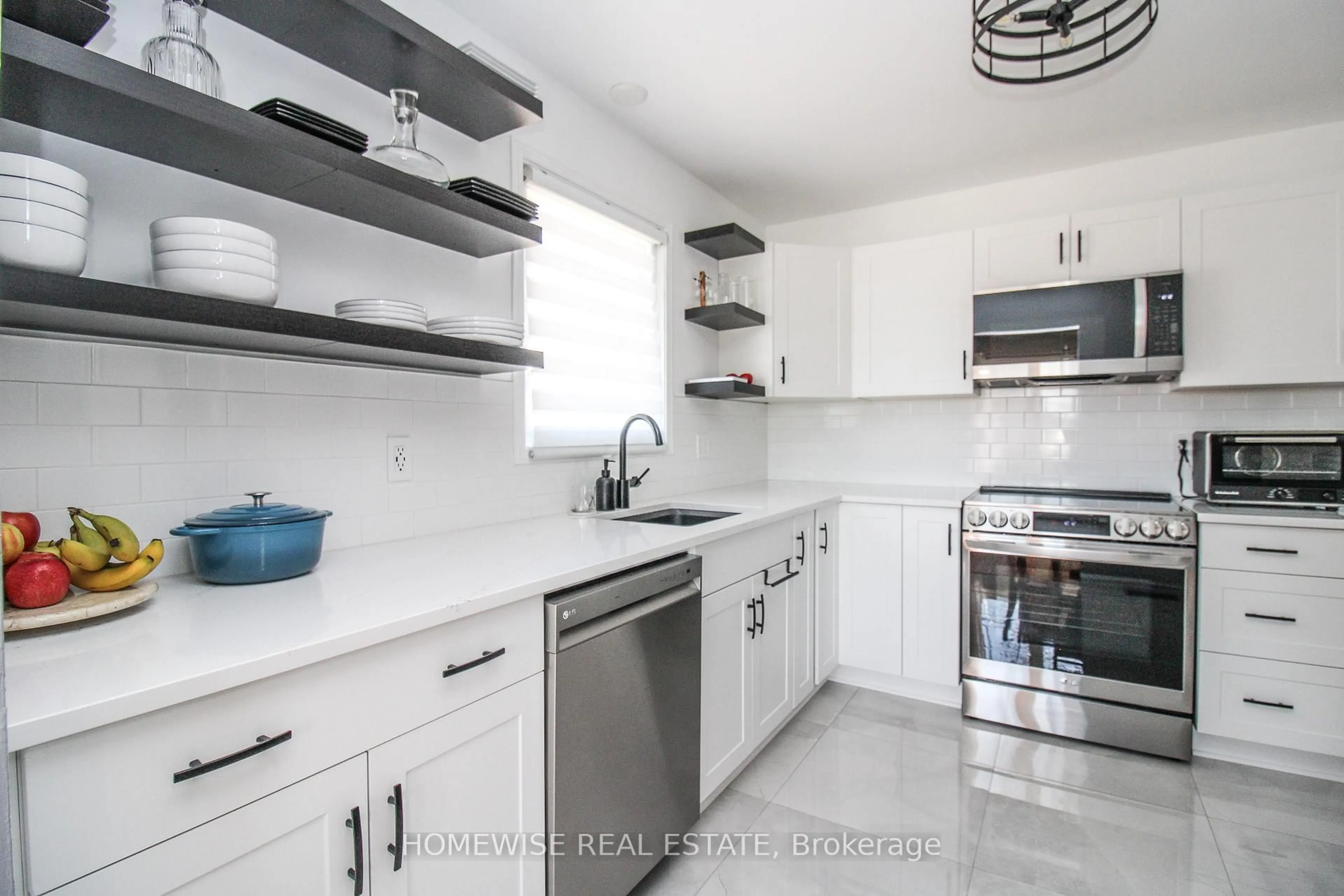 Unknown for 268 SPENCLEYS Lane, Peterborough Ontario K9H 1S3