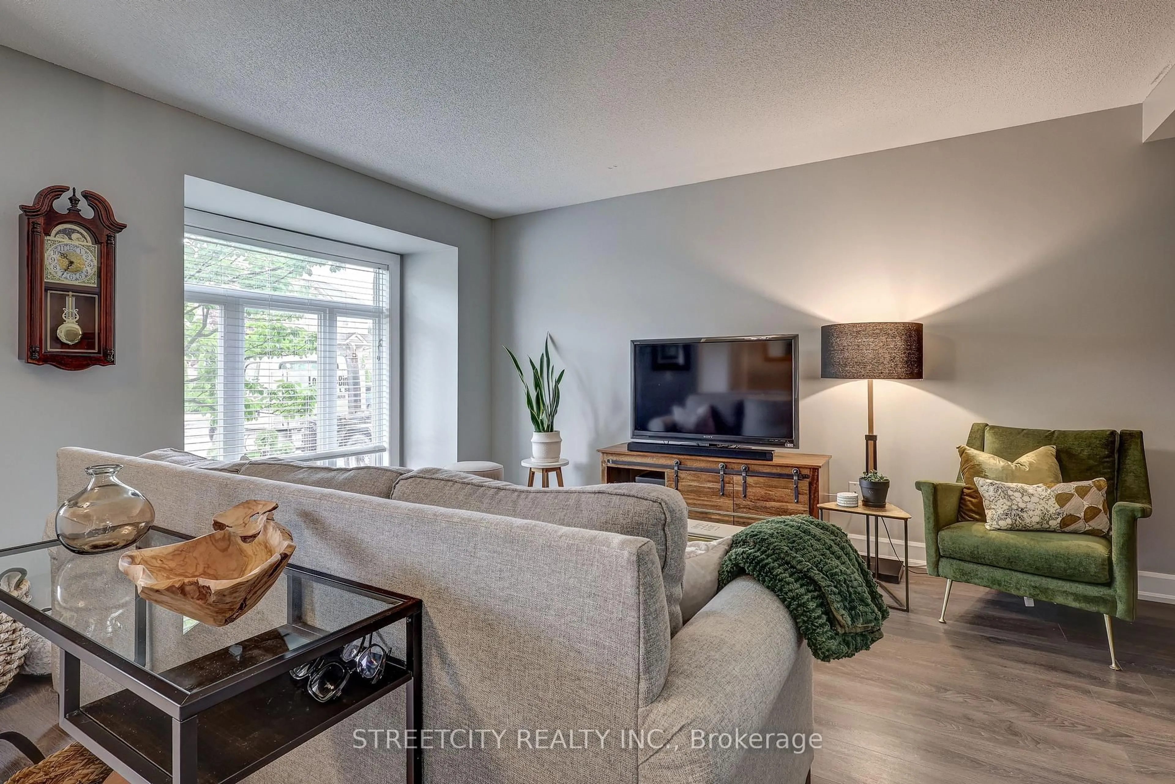 Living room with furniture, unknown for 1320 Savannah Dr #47, London North Ontario N5X 0B7