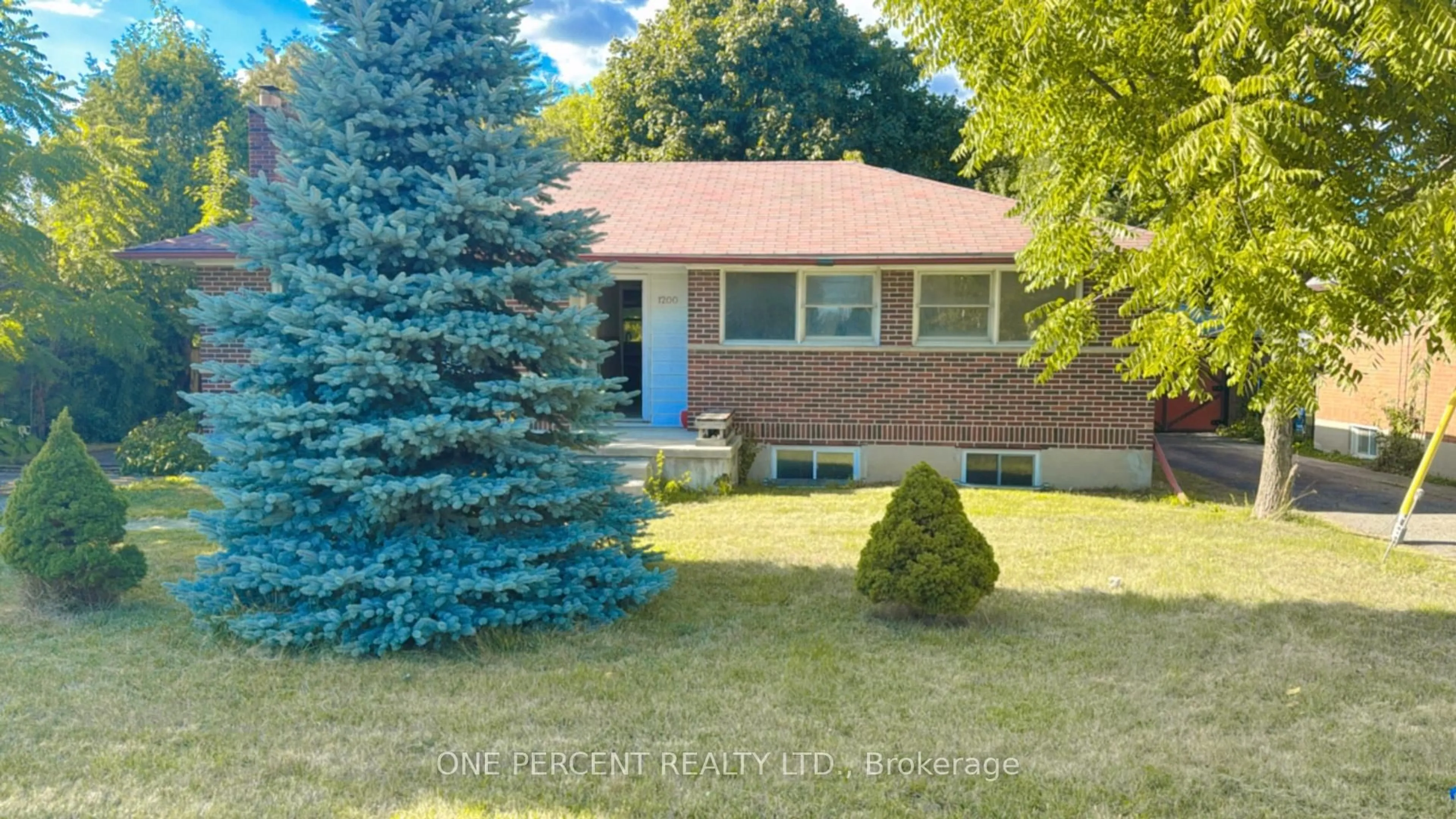 Home with brick exterior material, street for 1200 Huron St, London East Ontario N5Y 4K9