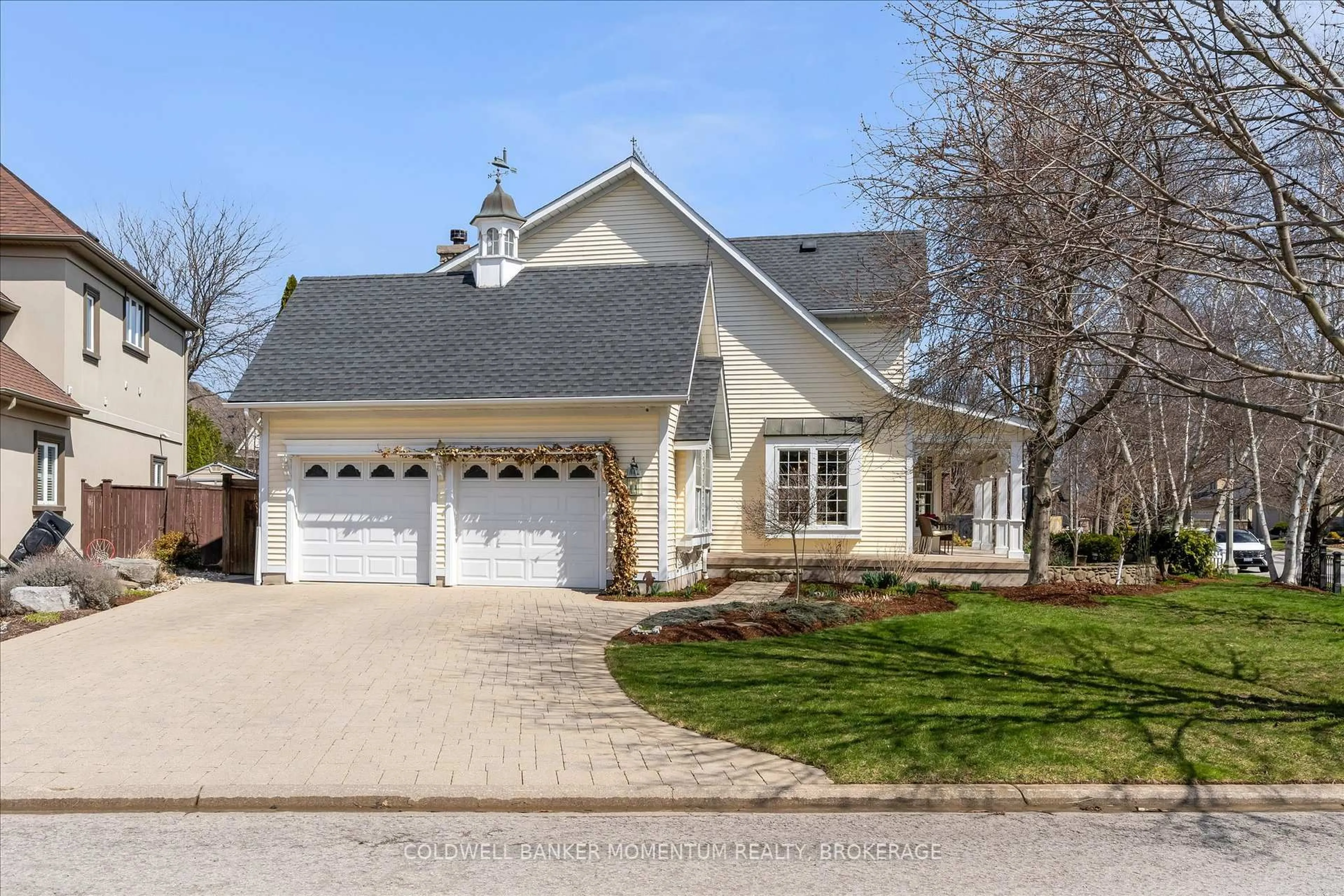 Unknown for 42 Sculler's Way, St. Catharines Ontario L2N 7T1