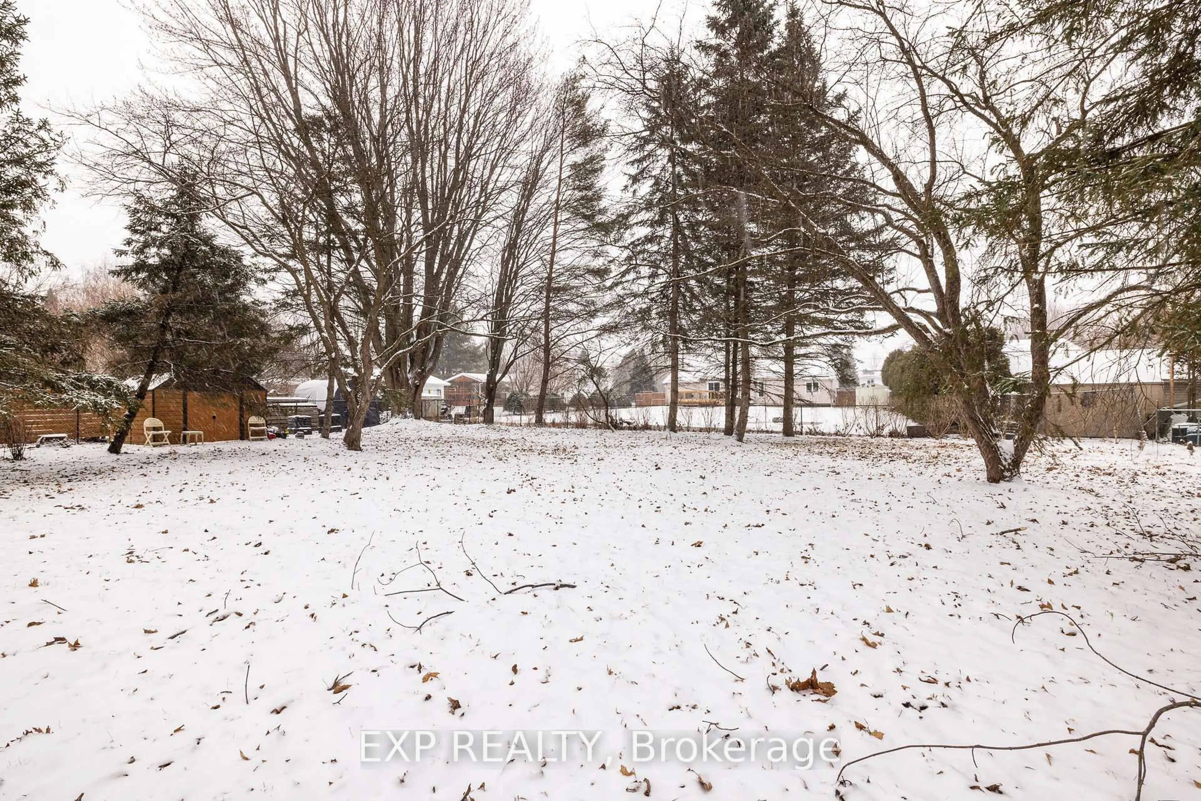 Unknown for 602 Church St, Russell Ontario K4R 1C4