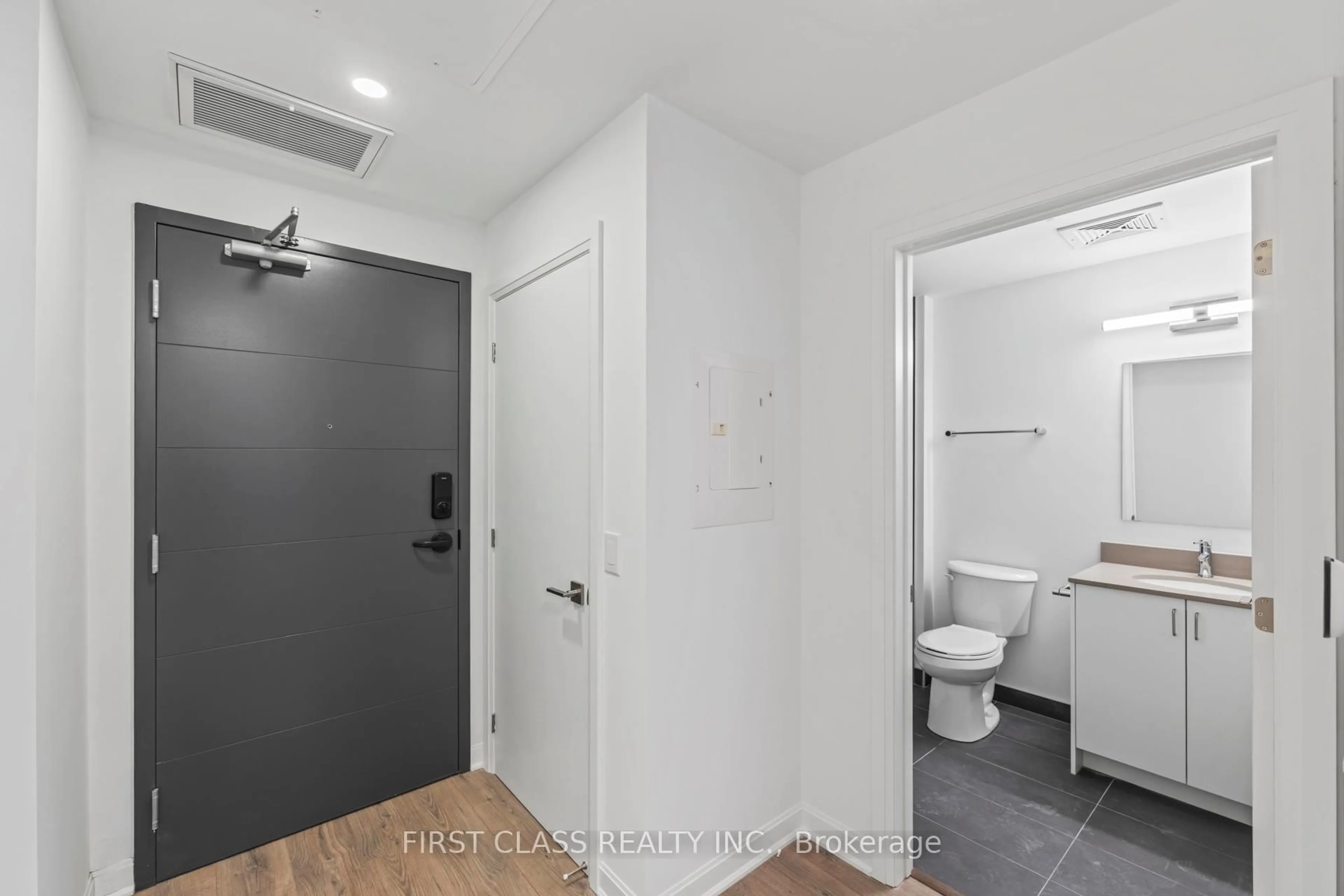 Standard bathroom, unknown for 223 Princess St #403, Kingston Ontario K7L 1B3