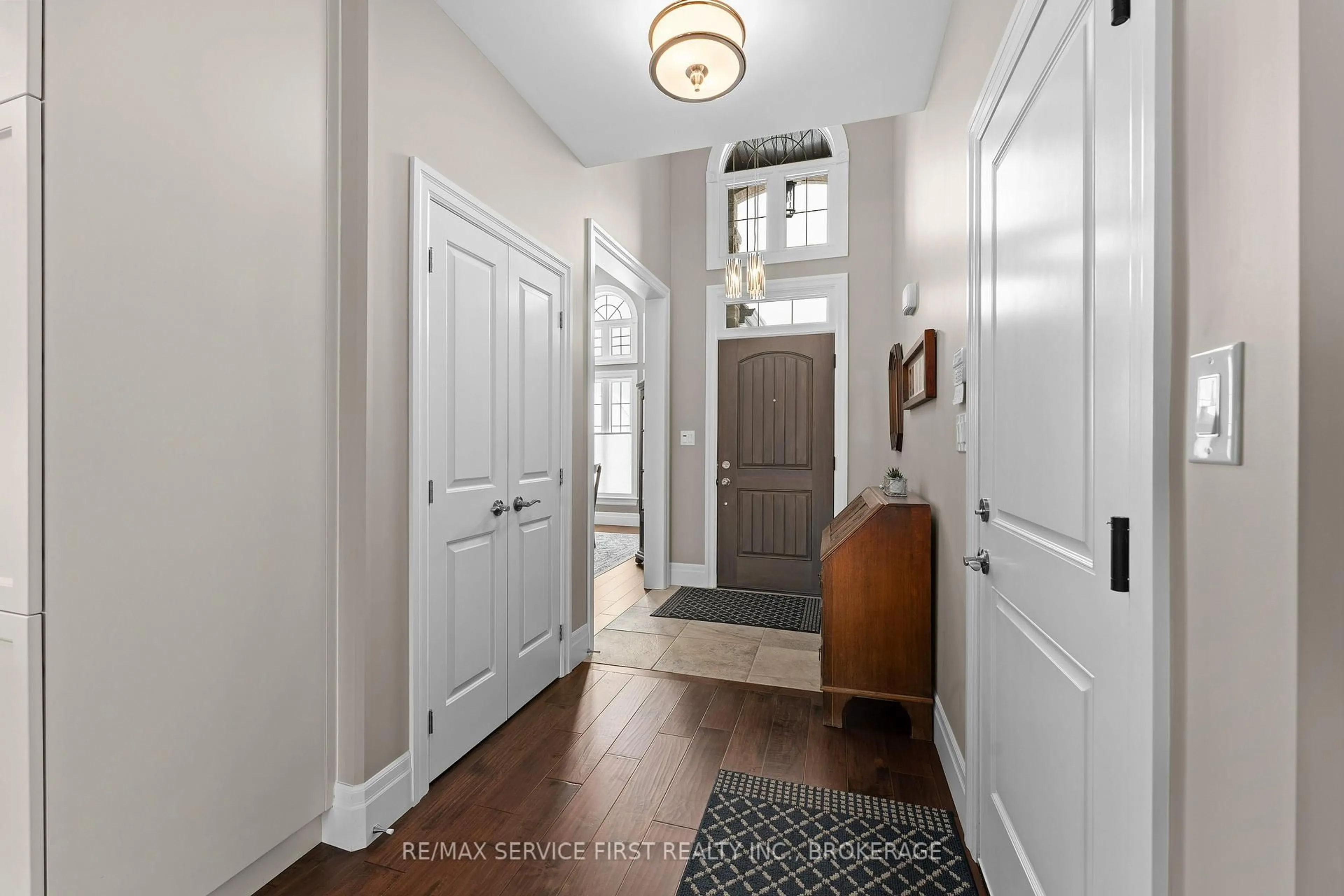 Indoor entryway for 270 Pauline Tom Ave, Kingston Ontario K7K 0G1