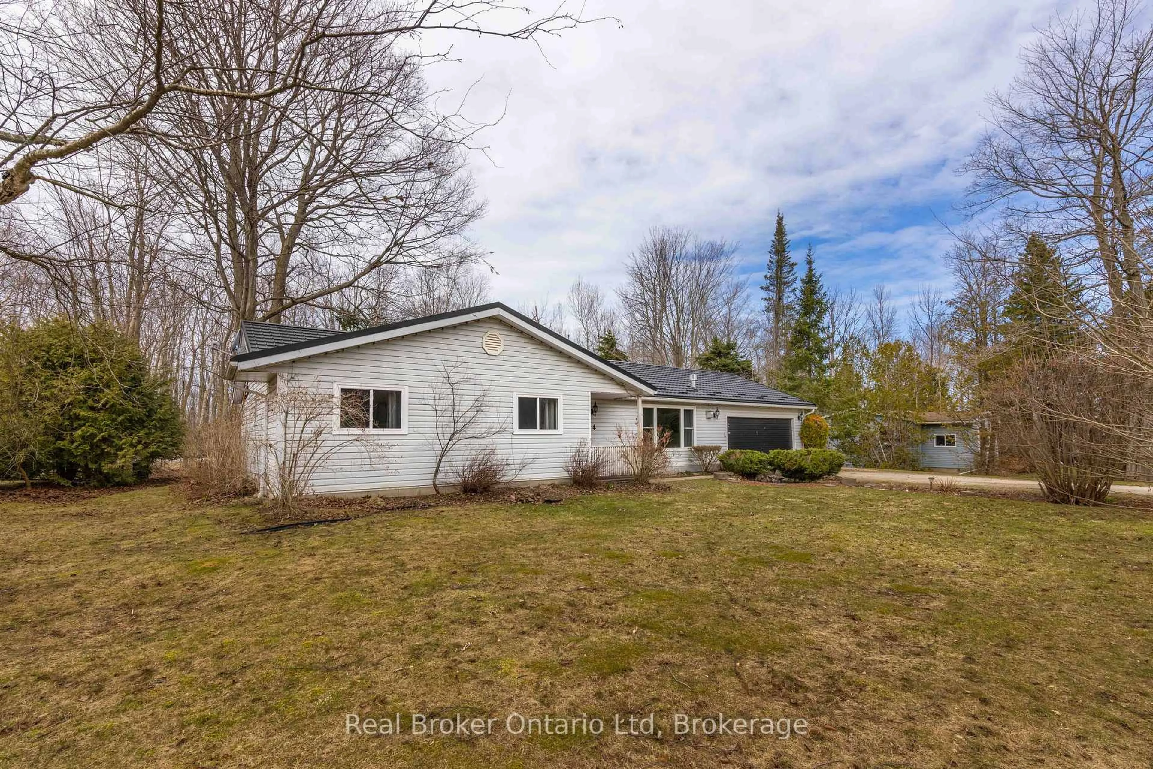 A pic from outside/outdoor area/front of a property/back of a property/a pic from drone, unknown for 14 Mapleport Cres, South Bruce Peninsula Ontario N0H 2G0
