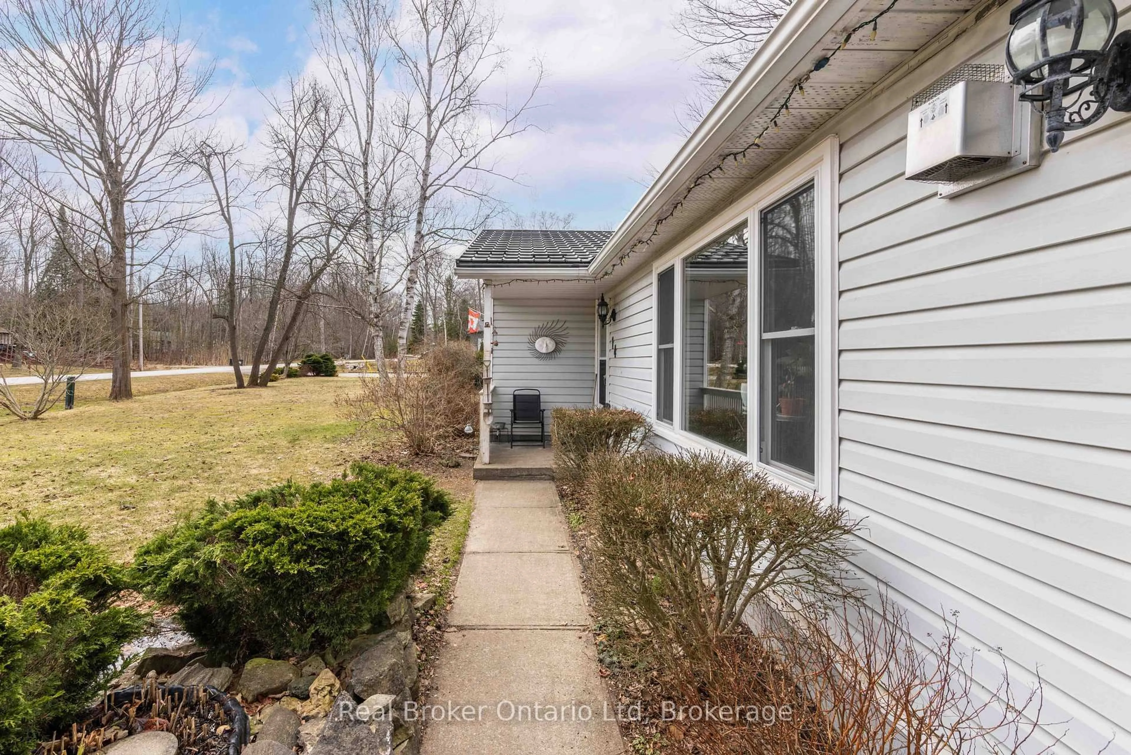 Unknown for 14 Mapleport Cres, South Bruce Peninsula Ontario N0H 2G0