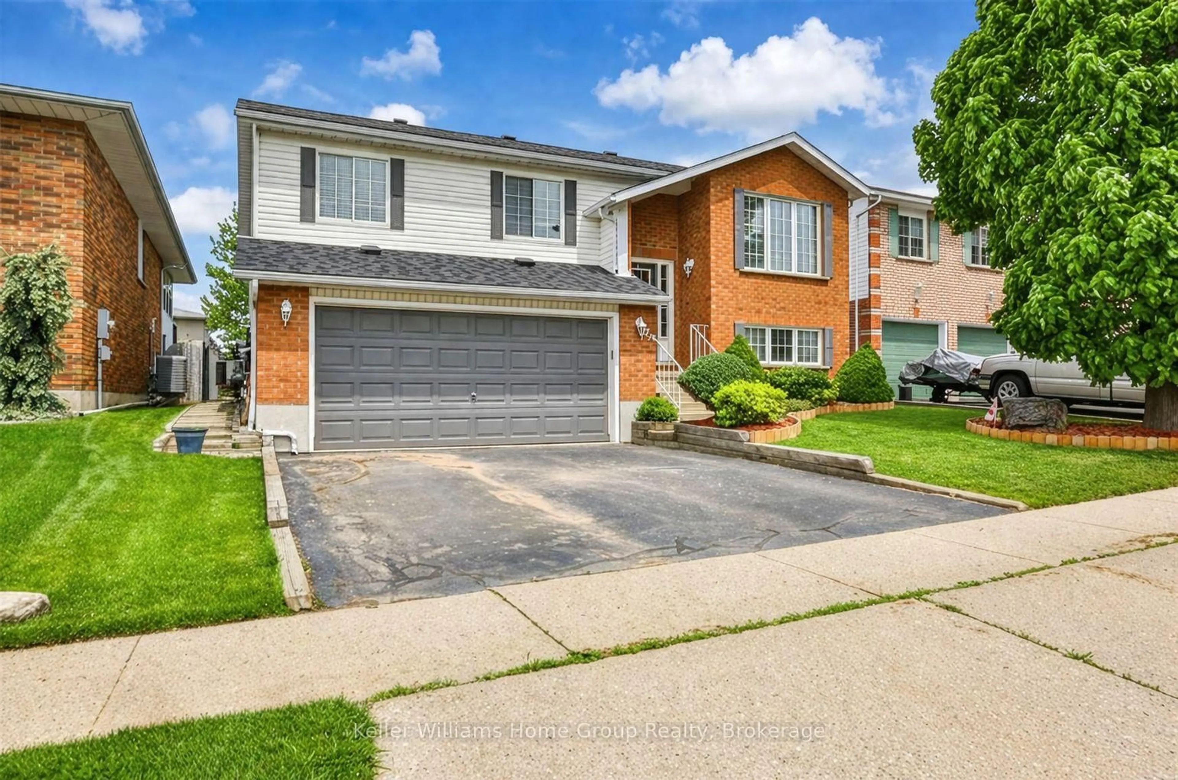Home with brick exterior material, street for 79 Hazelwood Cres, Cambridge Ontario N1R 8A4