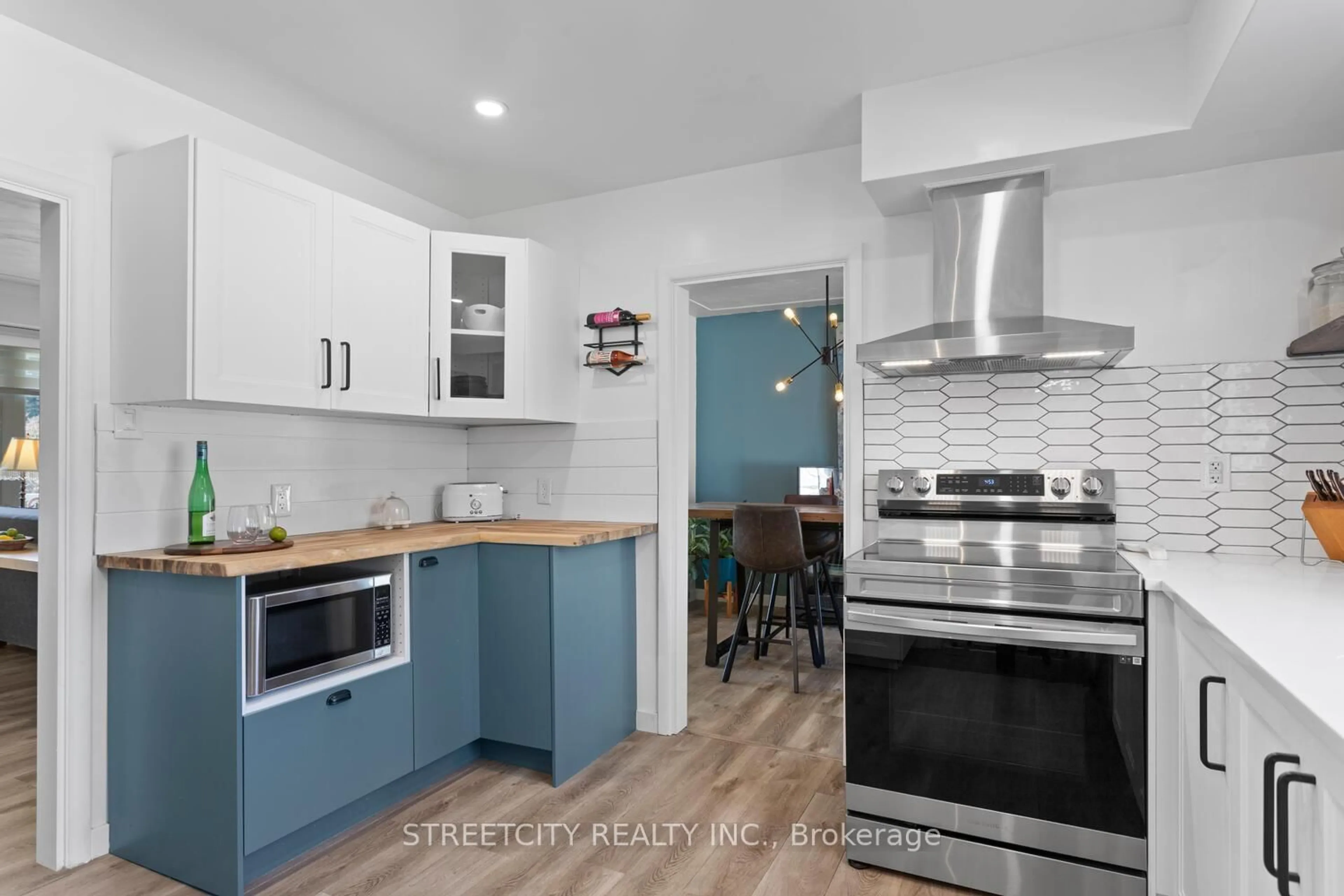 Open concept kitchen, ceramic/tile floor for 898 Dalkeith Ave, London North Ontario N5X 1R9