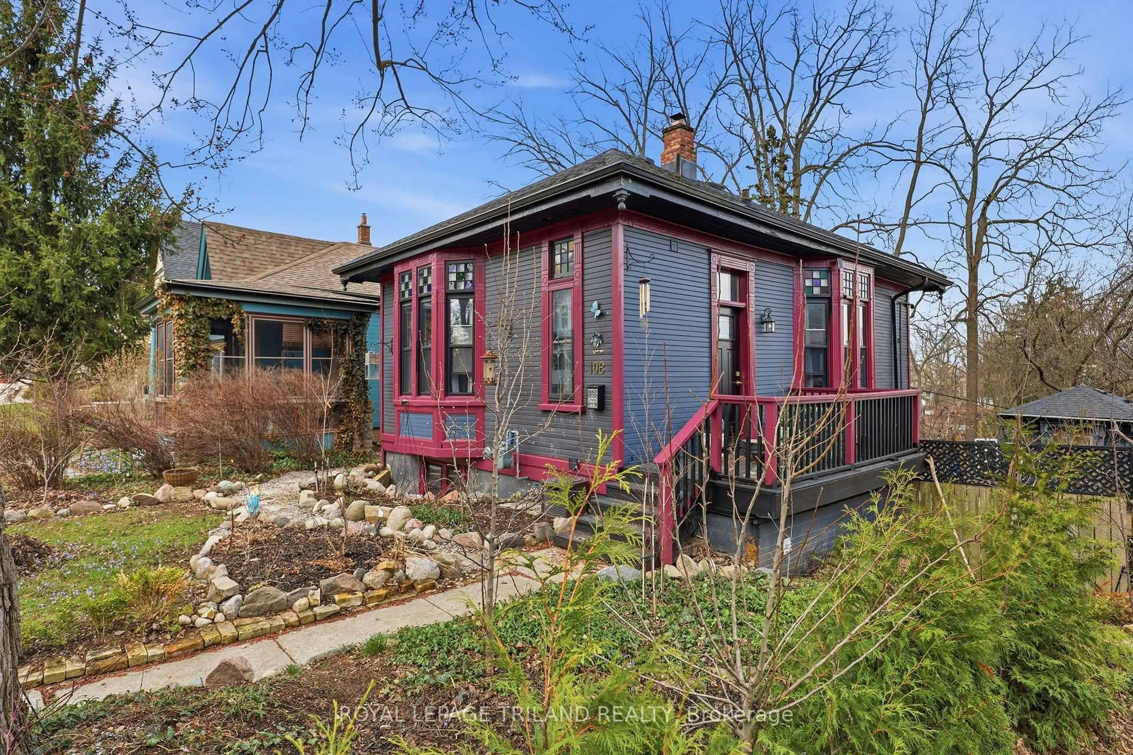 Home with brick exterior material, building for 108 McClary Ave, London South Ontario N6C 1P8