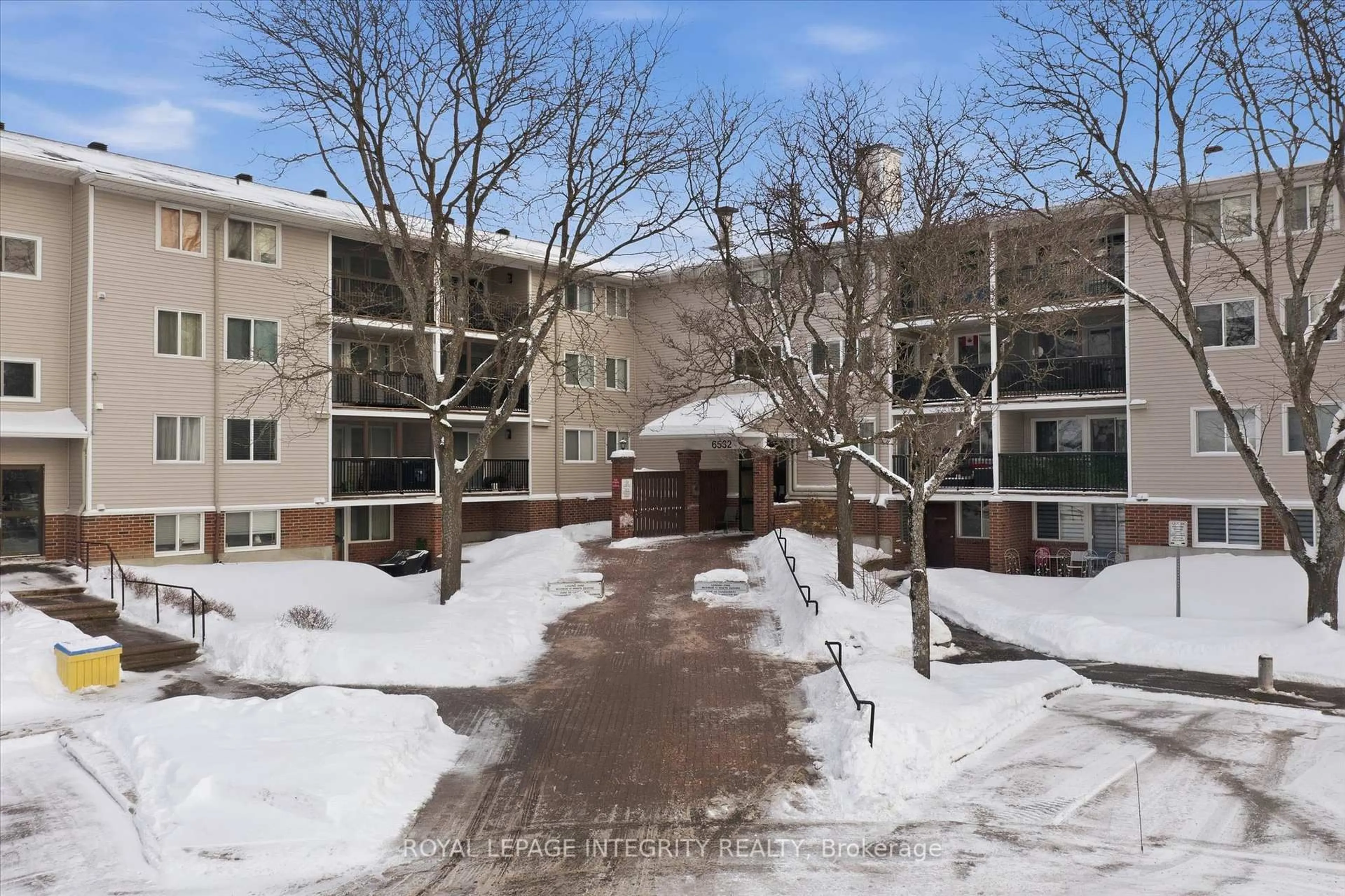 Unknown for 6532 Bilberry Dr #114, Ottawa Ontario K1C 4N9